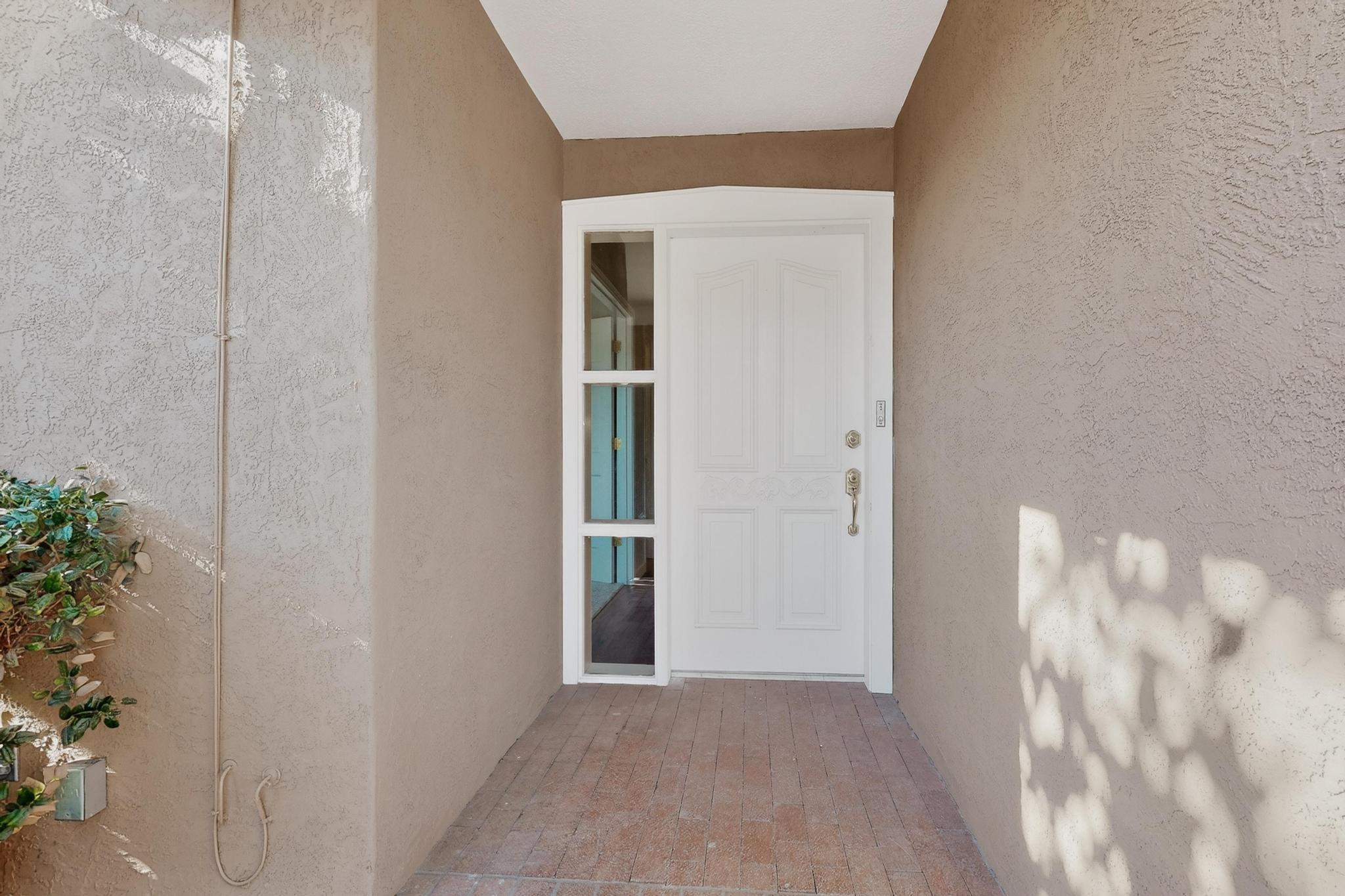 3019 Colonnade Court NW