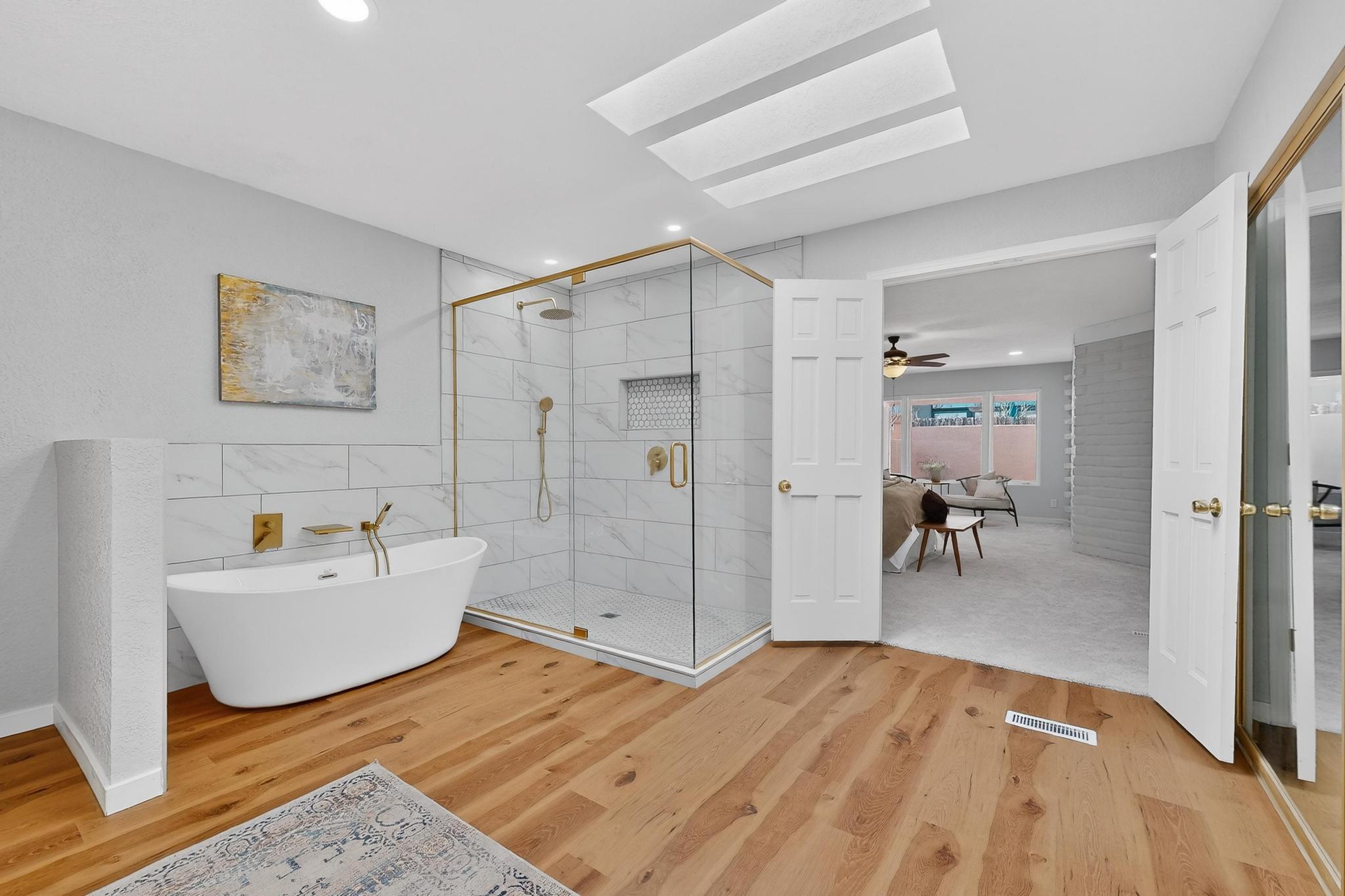 3019 Colonnade Court NW