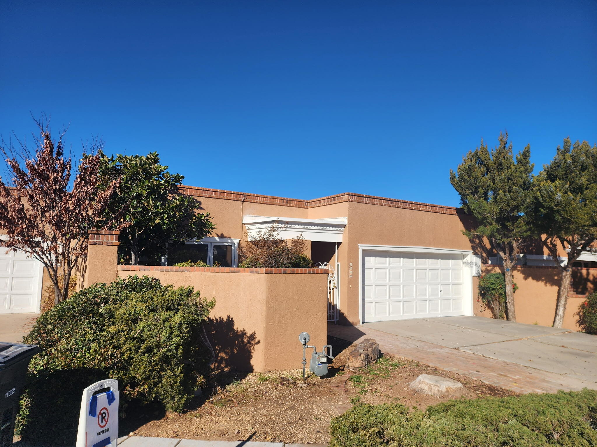 3019 Colonnade Court NW