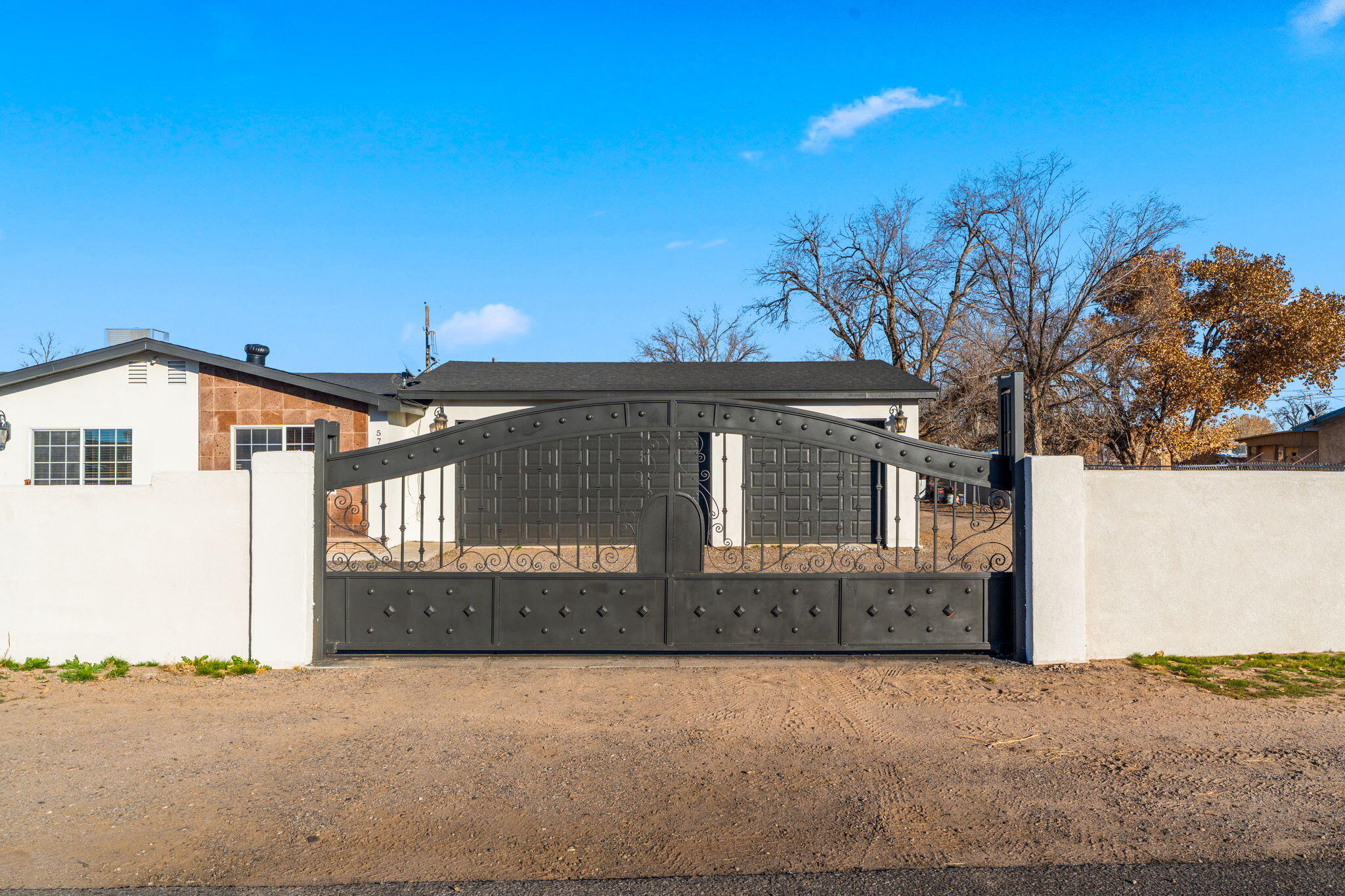 5726 Wood Road SW