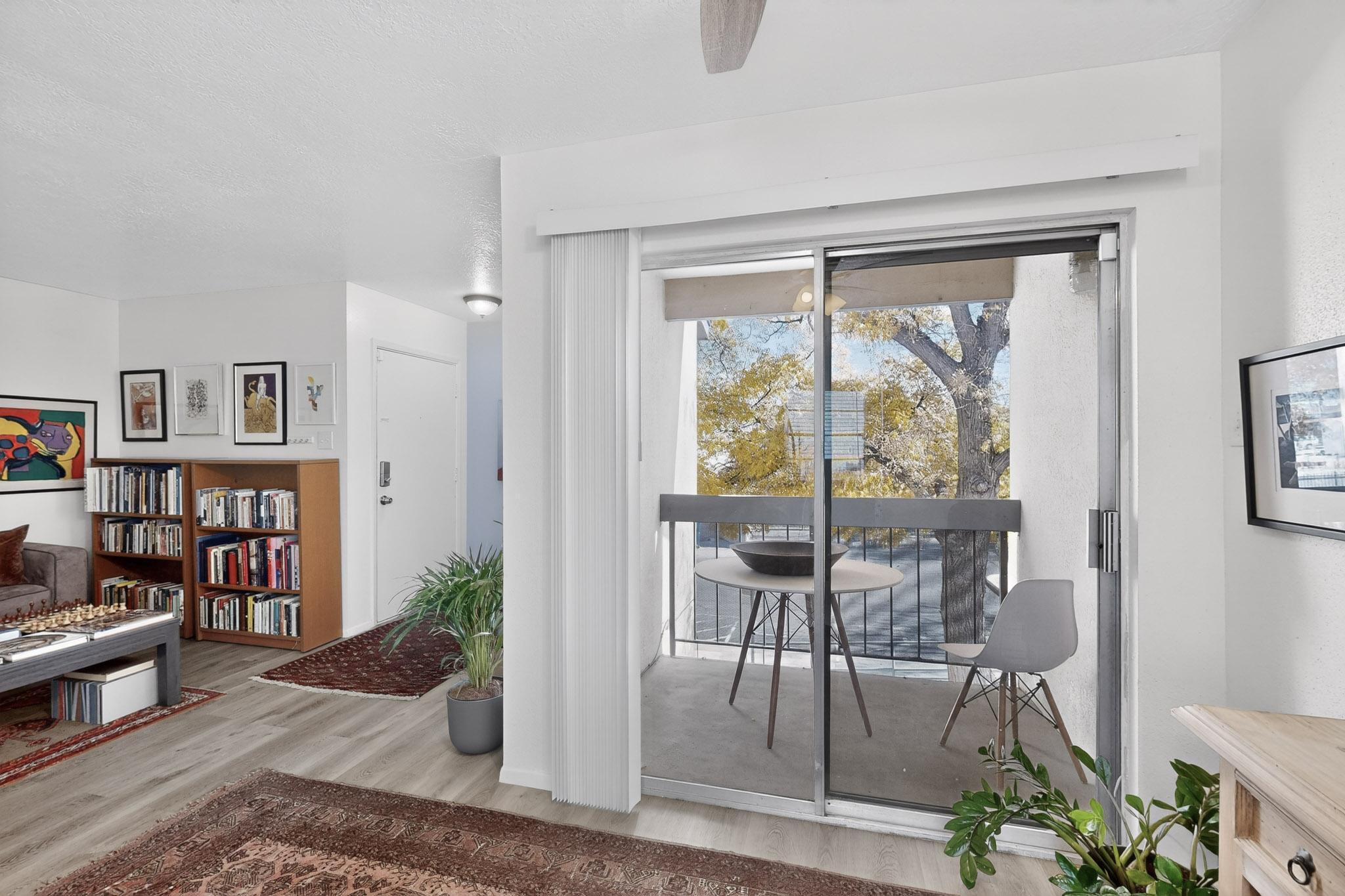 4601 Carlisle Boulevard NE H2