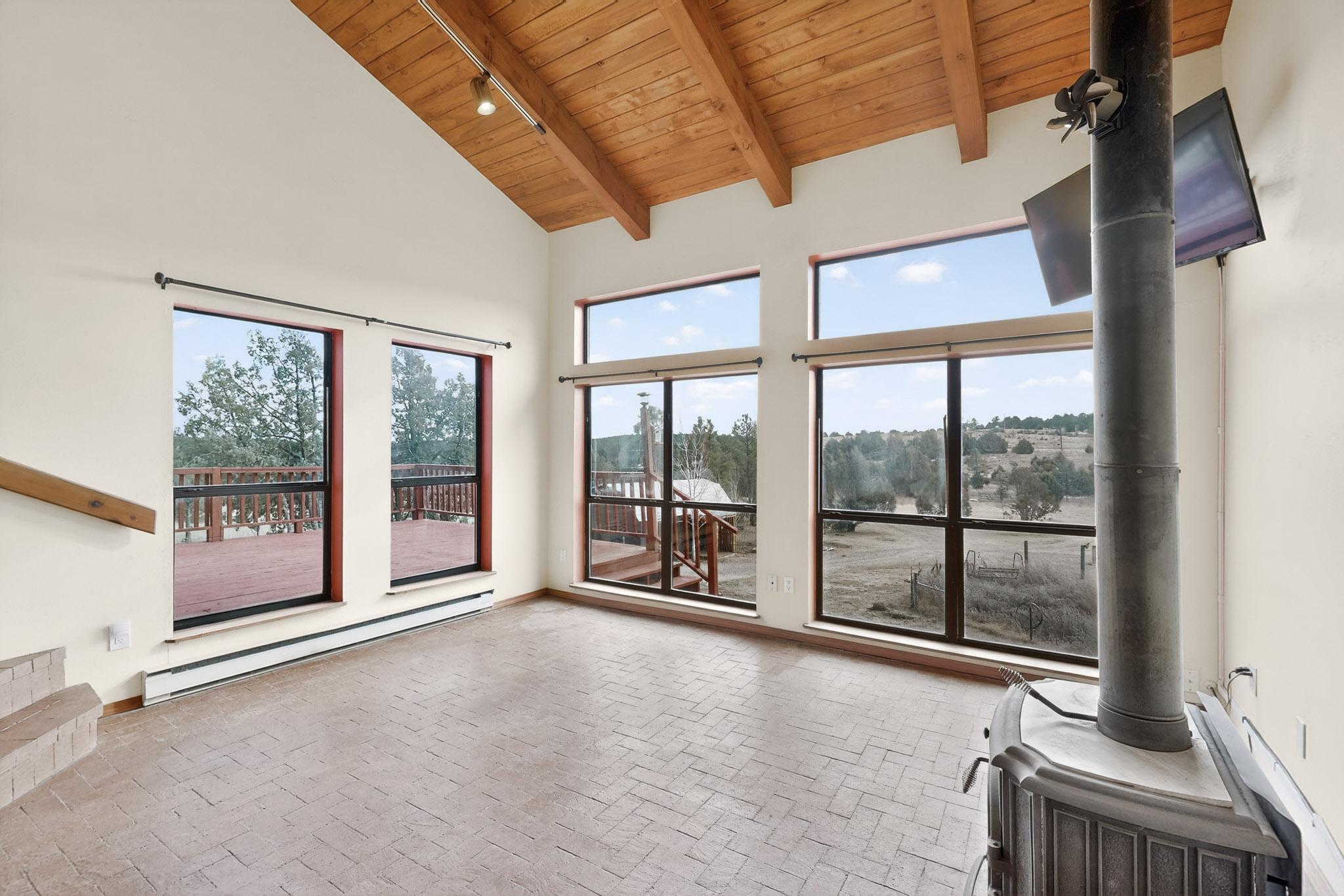 22 Cedar Ridge Road