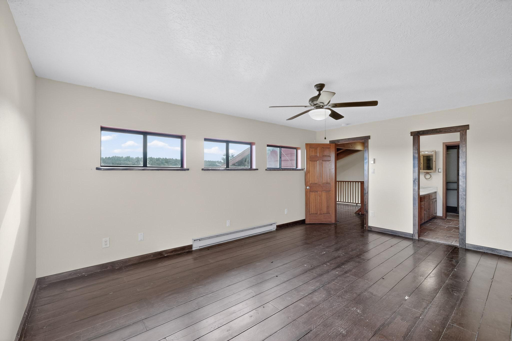 22 Cedar Ridge Road
