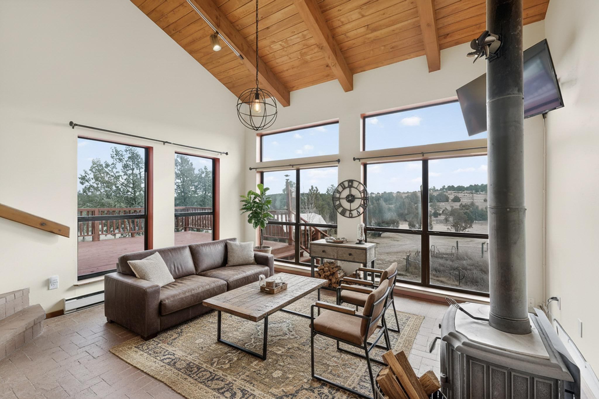22 Cedar Ridge Road