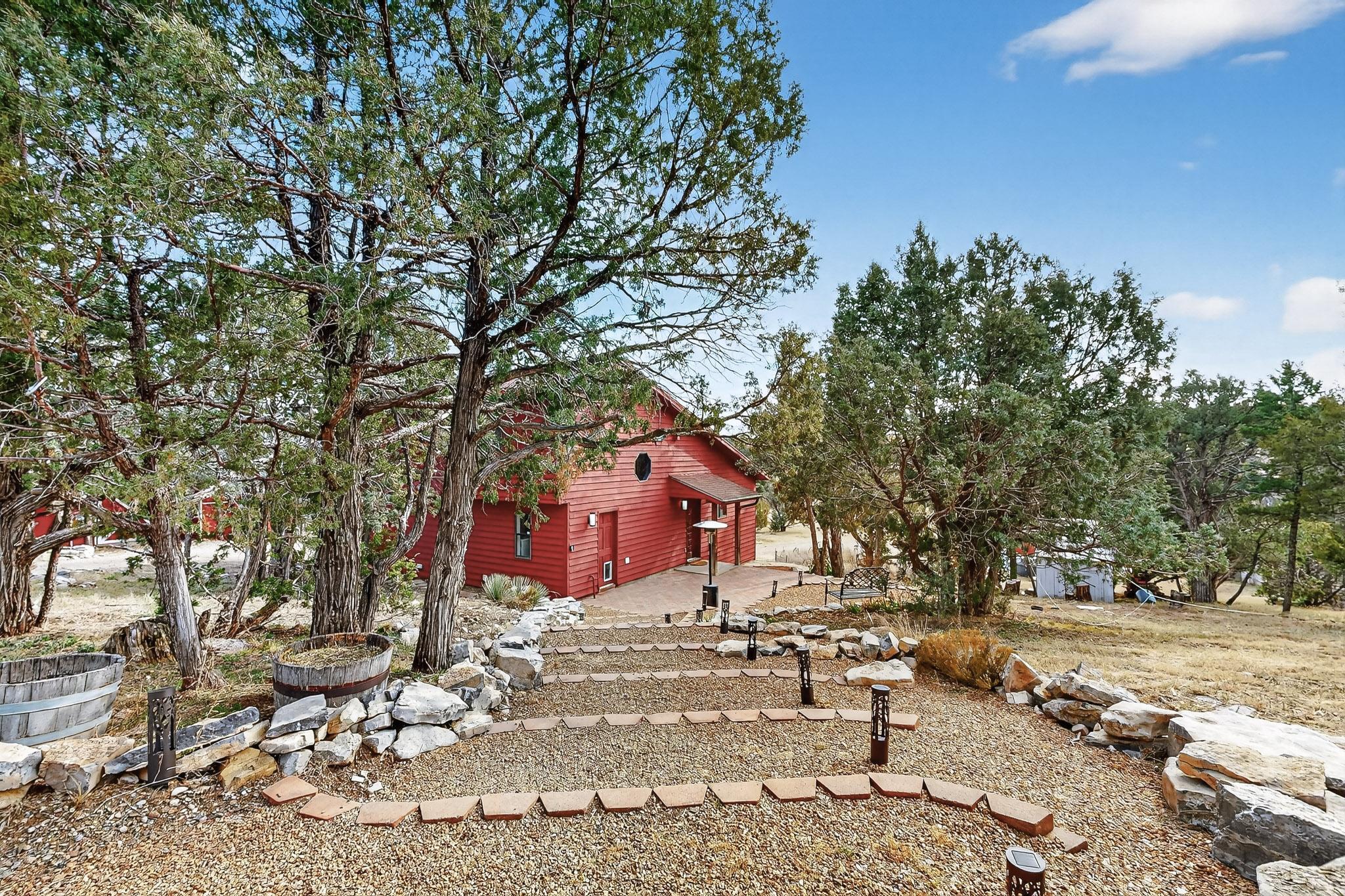 22 Cedar Ridge Road