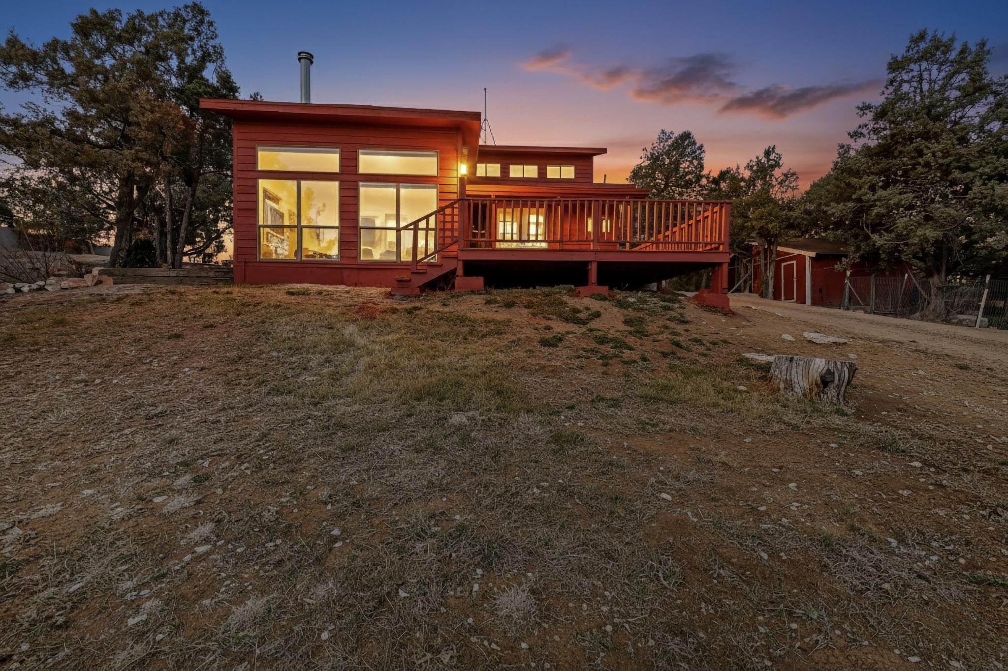 22 Cedar Ridge Road