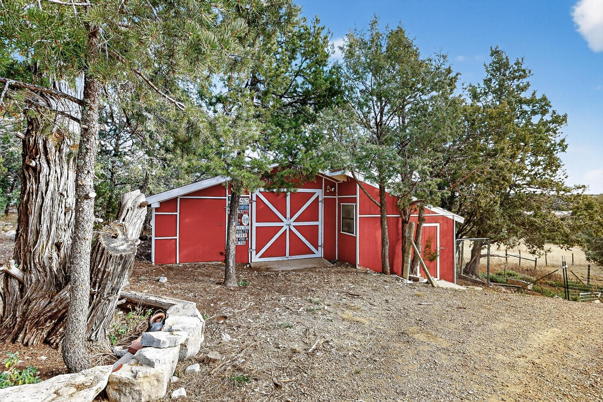 22 Cedar Ridge Road