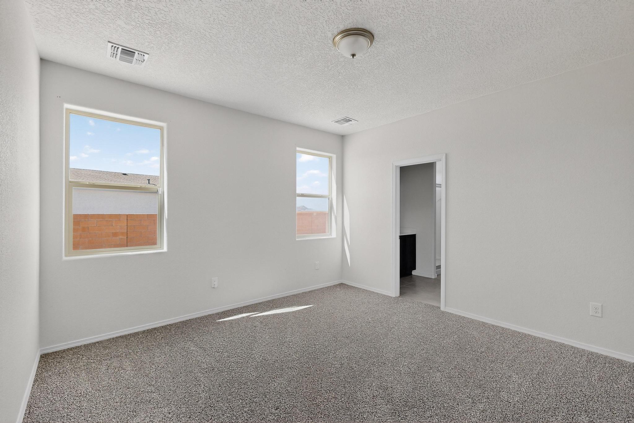 1 Tierra Dentro Court