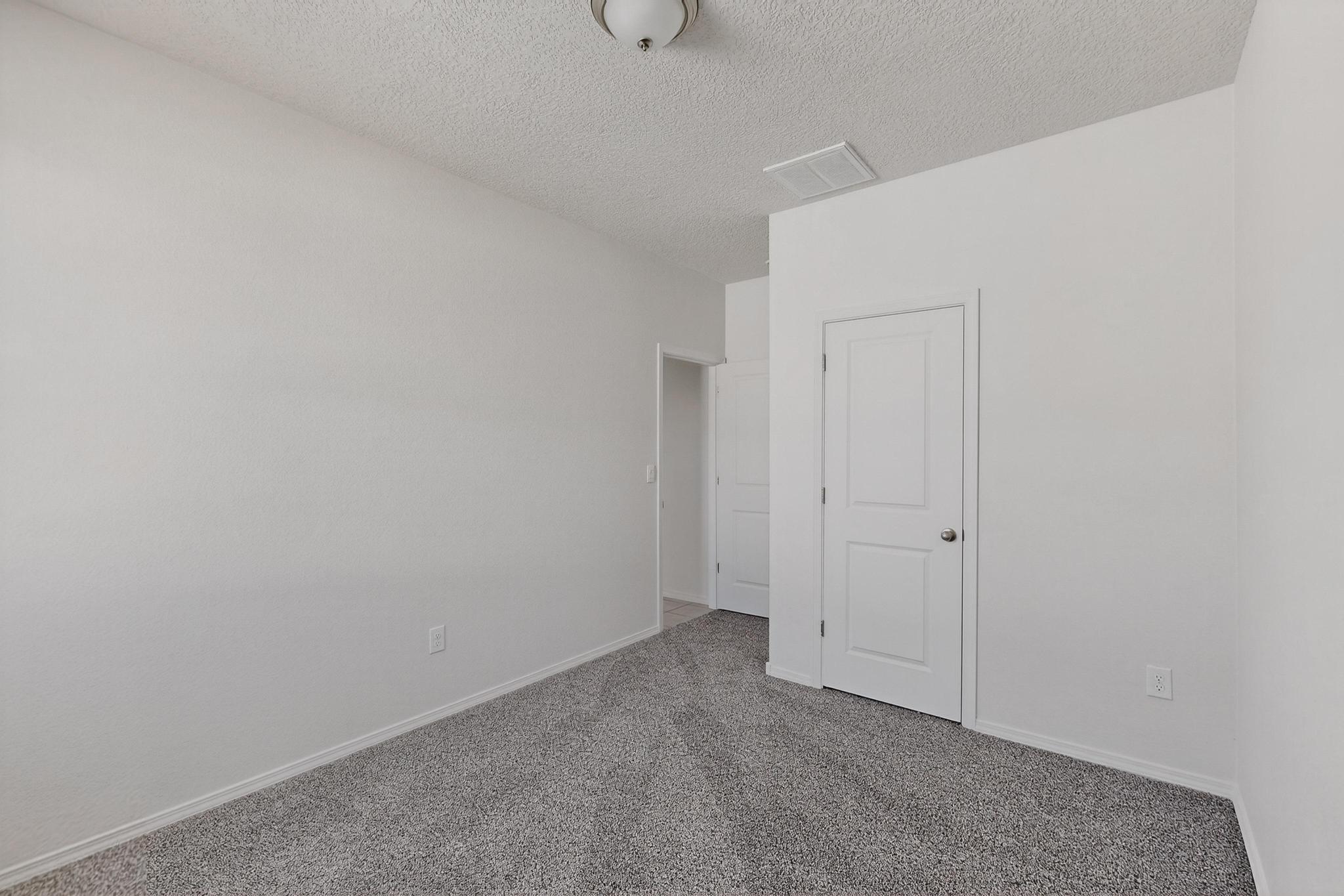 1 Tierra Dentro Court