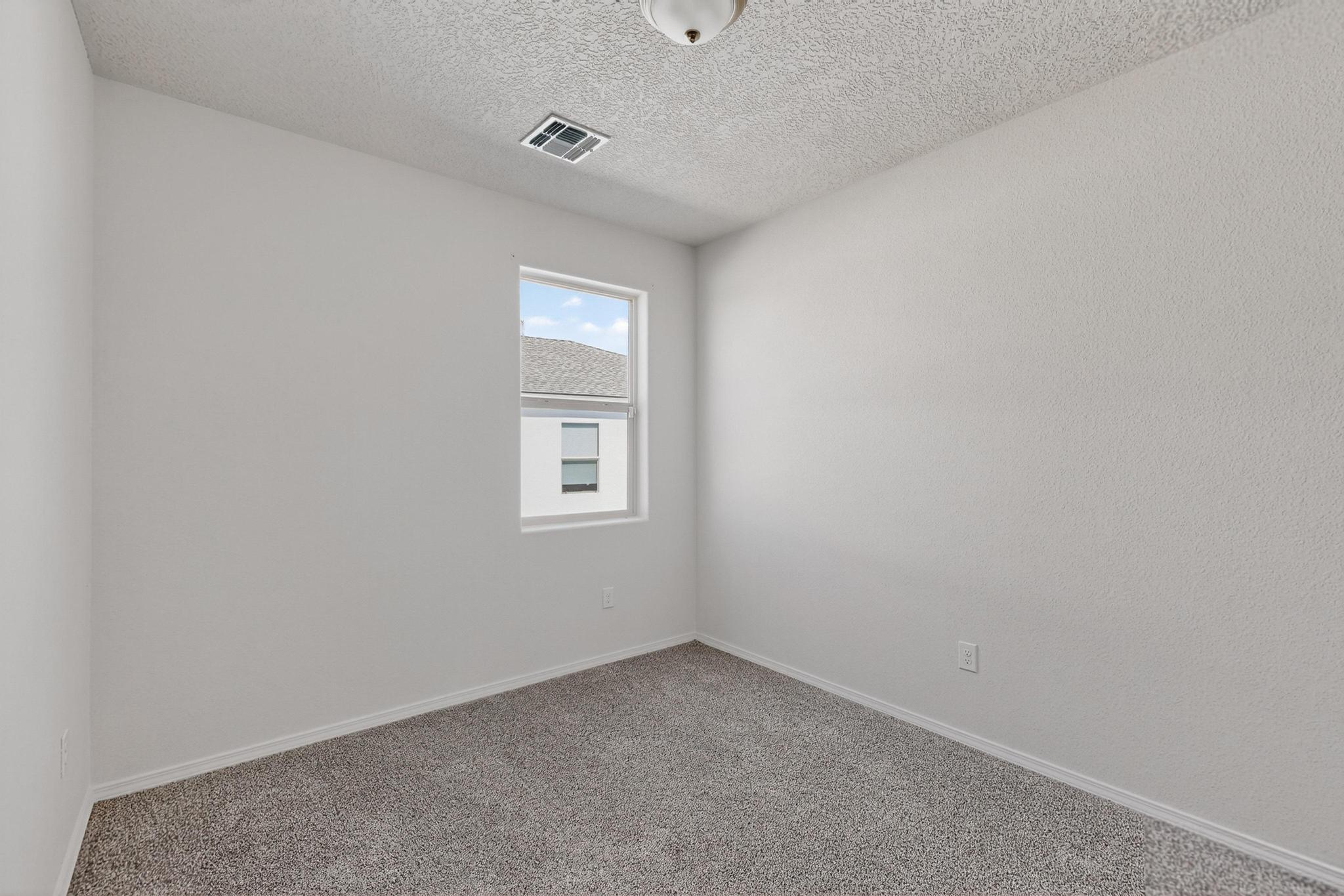 1 Tierra Dentro Court