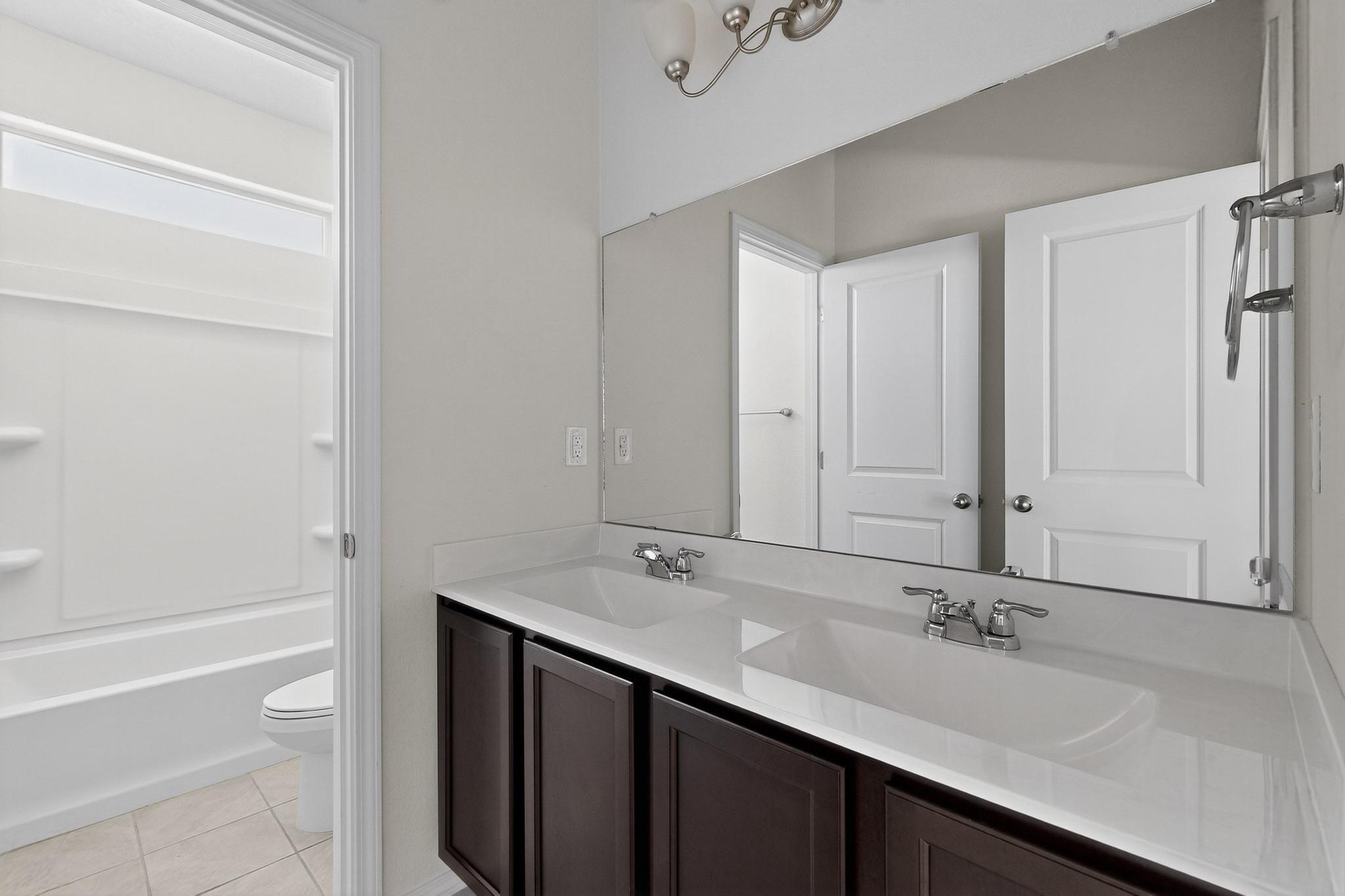 1 Tierra Dentro Court