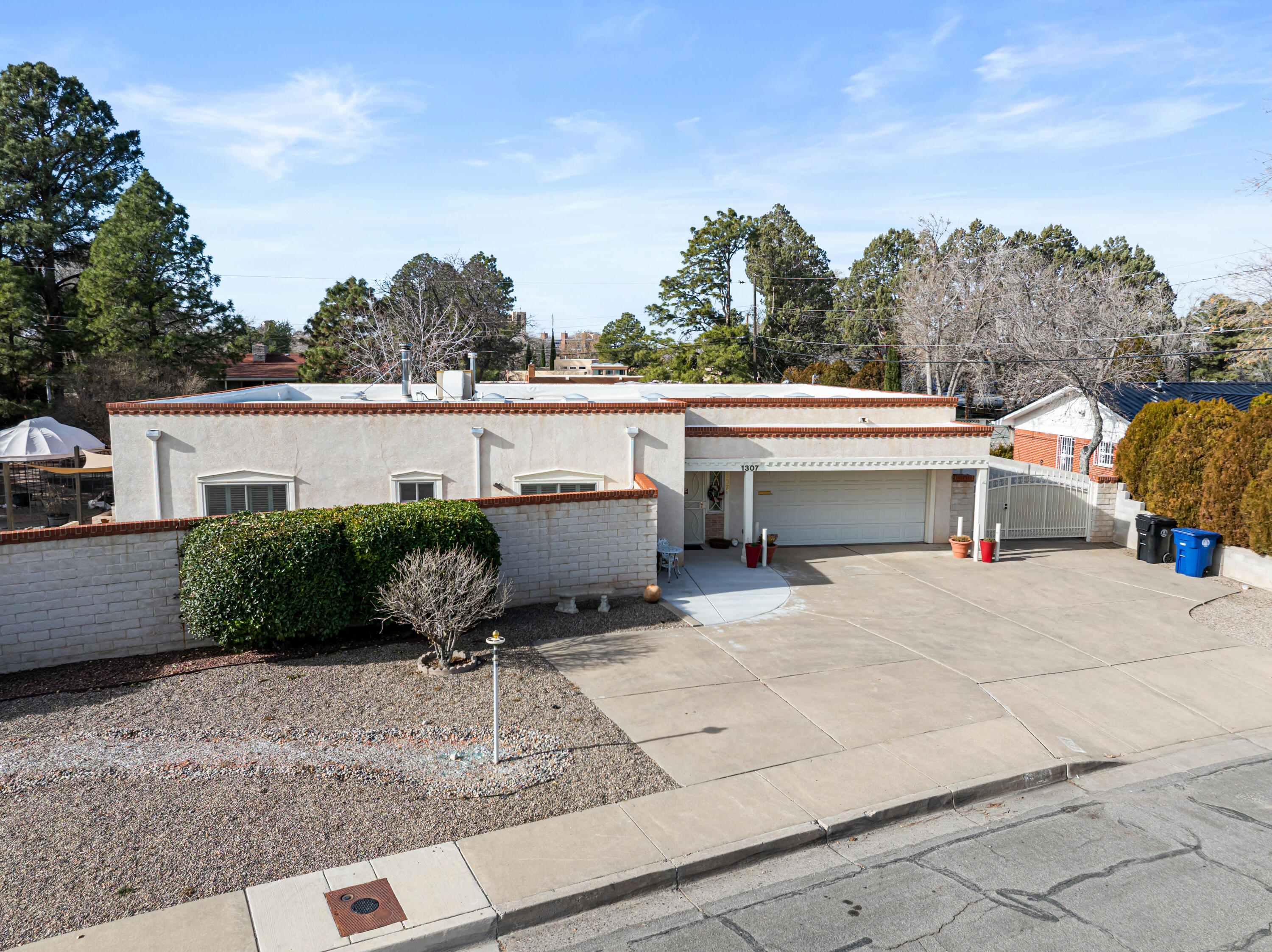 1307 Odlum Drive SE