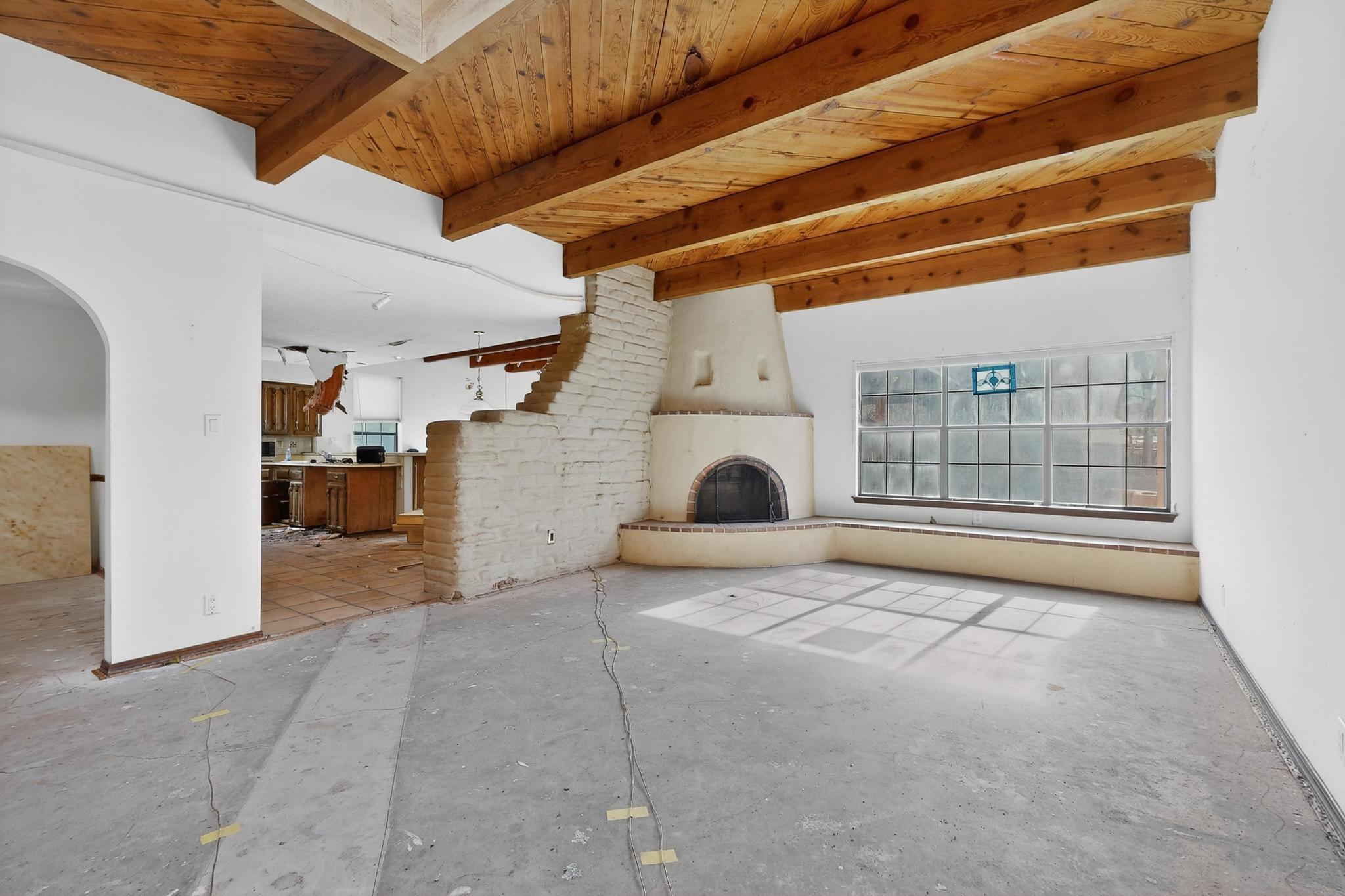 13012 Calle De Sandias NE