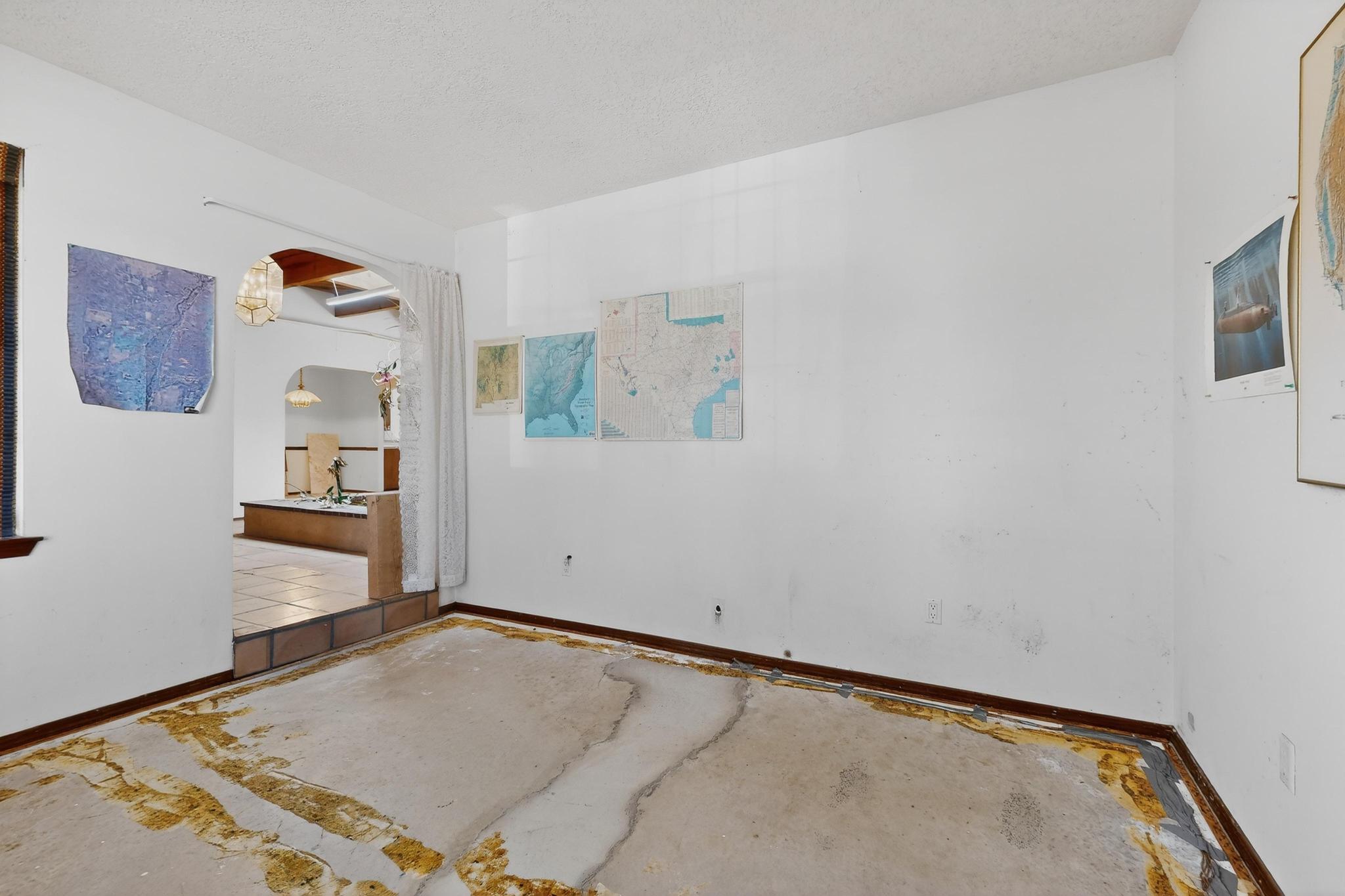 13012 Calle De Sandias NE