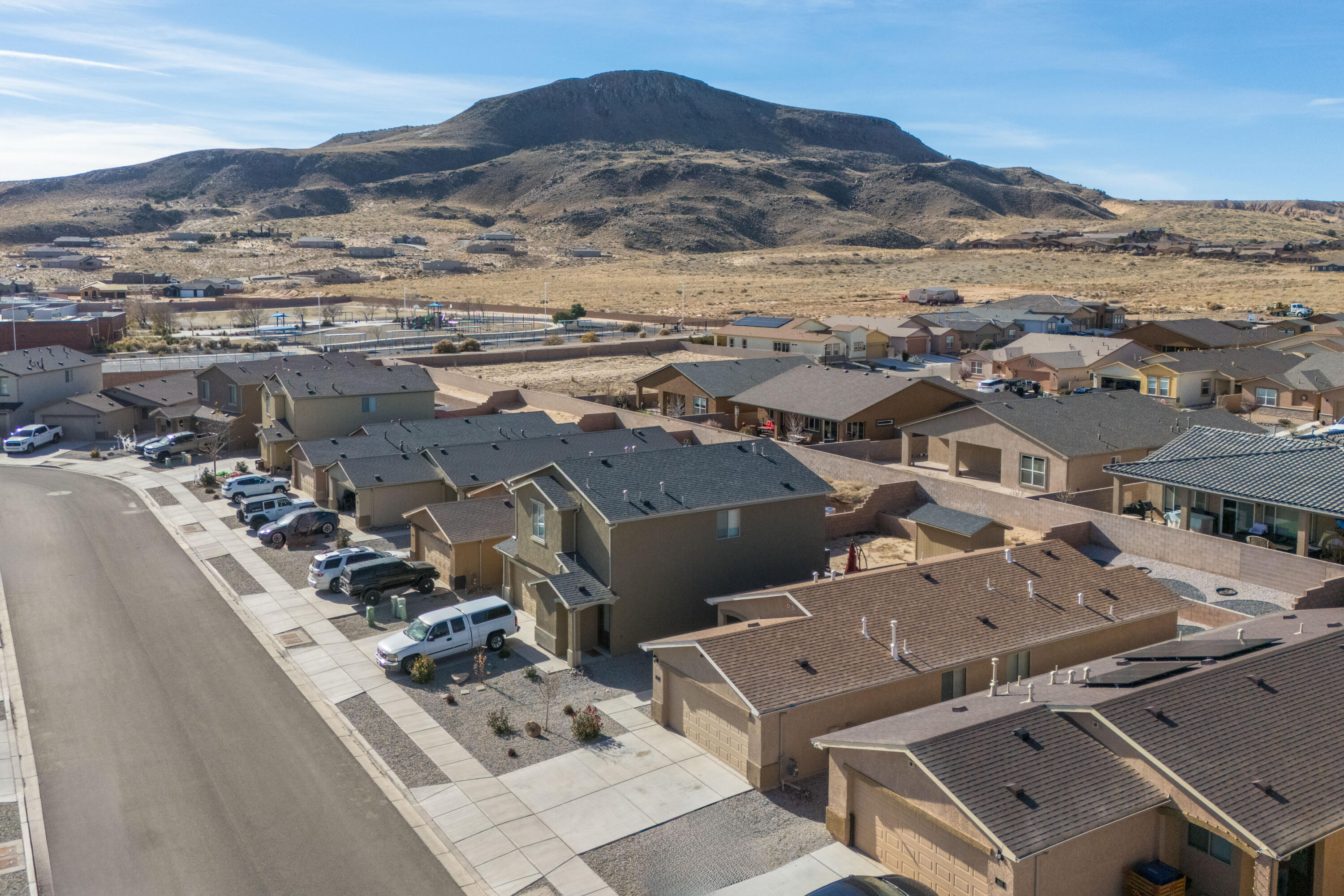 456 Chafey Drive SW