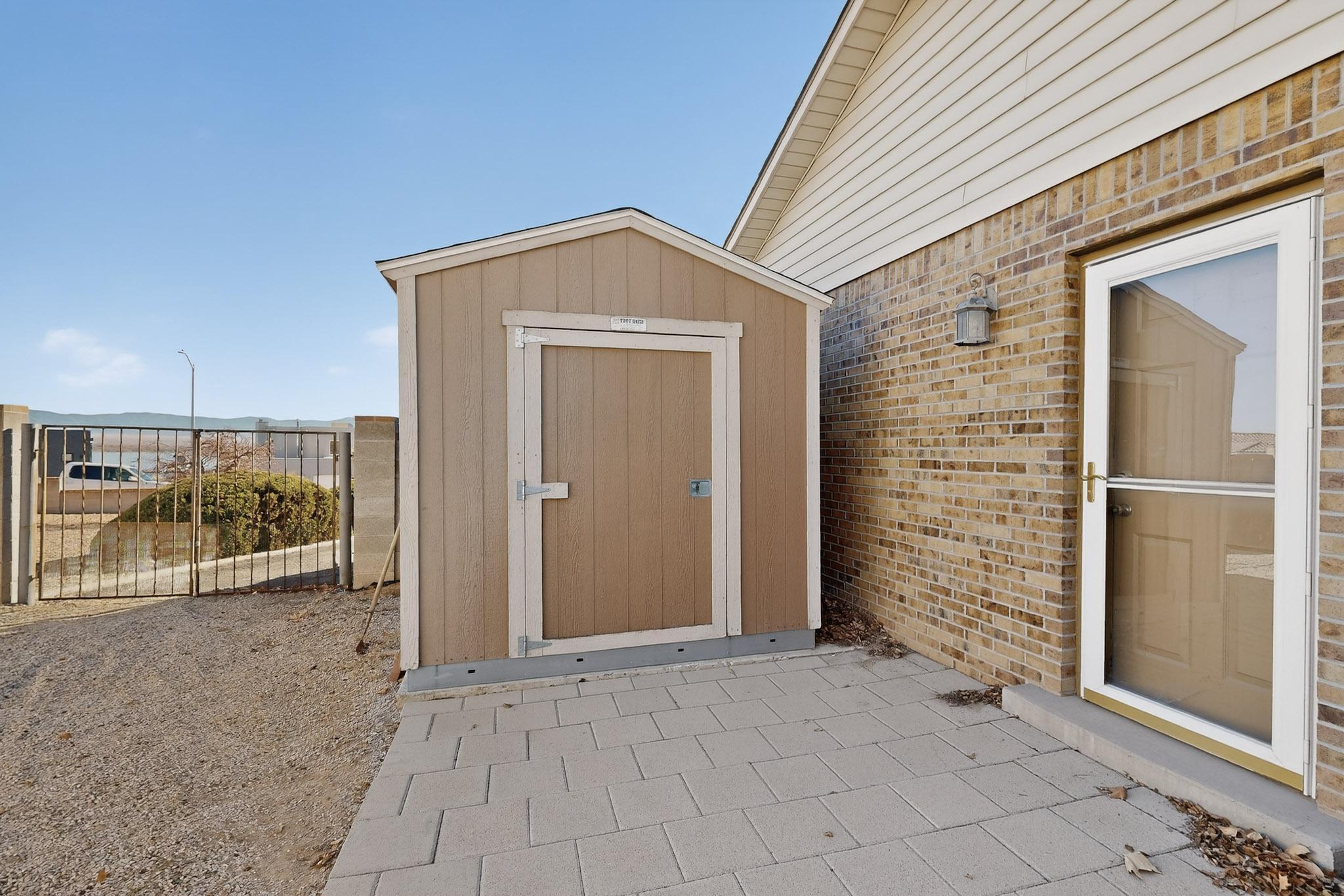 1323 Crestview Drive SW