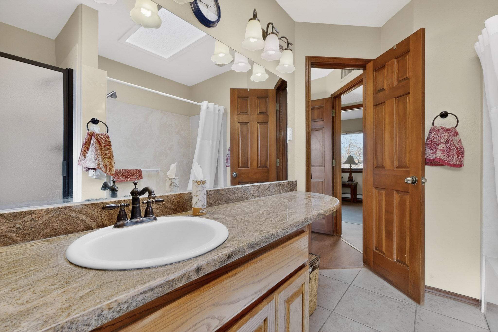 1323 Crestview Drive SW