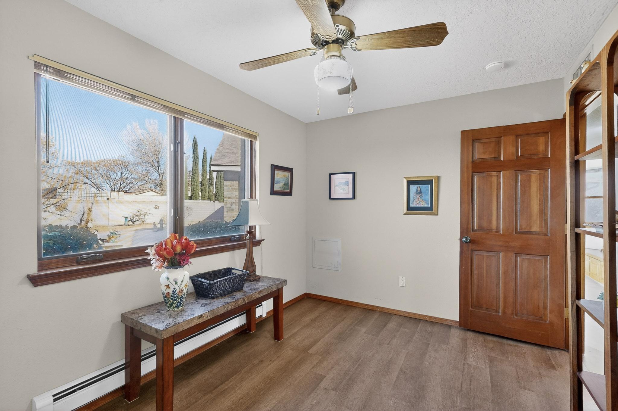 1323 Crestview Drive SW