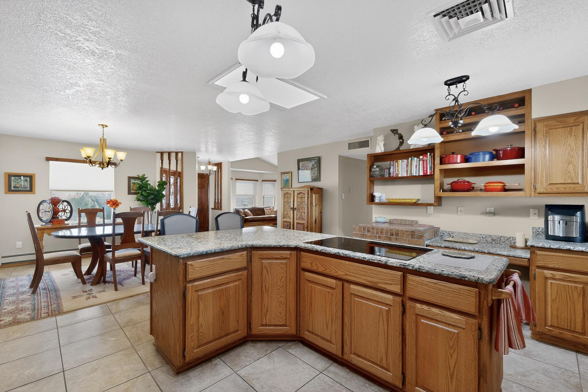 1323 Crestview Drive SW