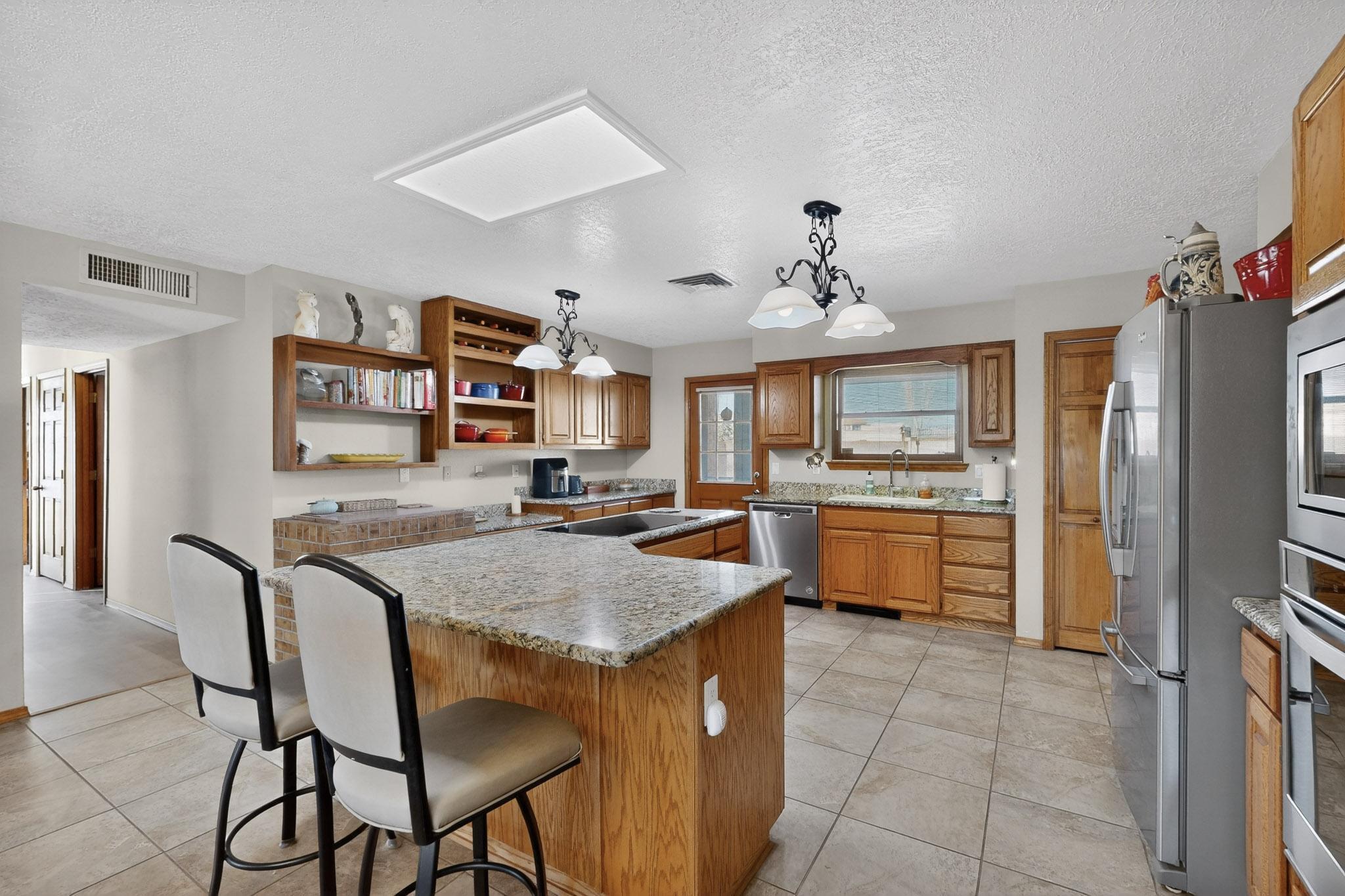 1323 Crestview Drive SW