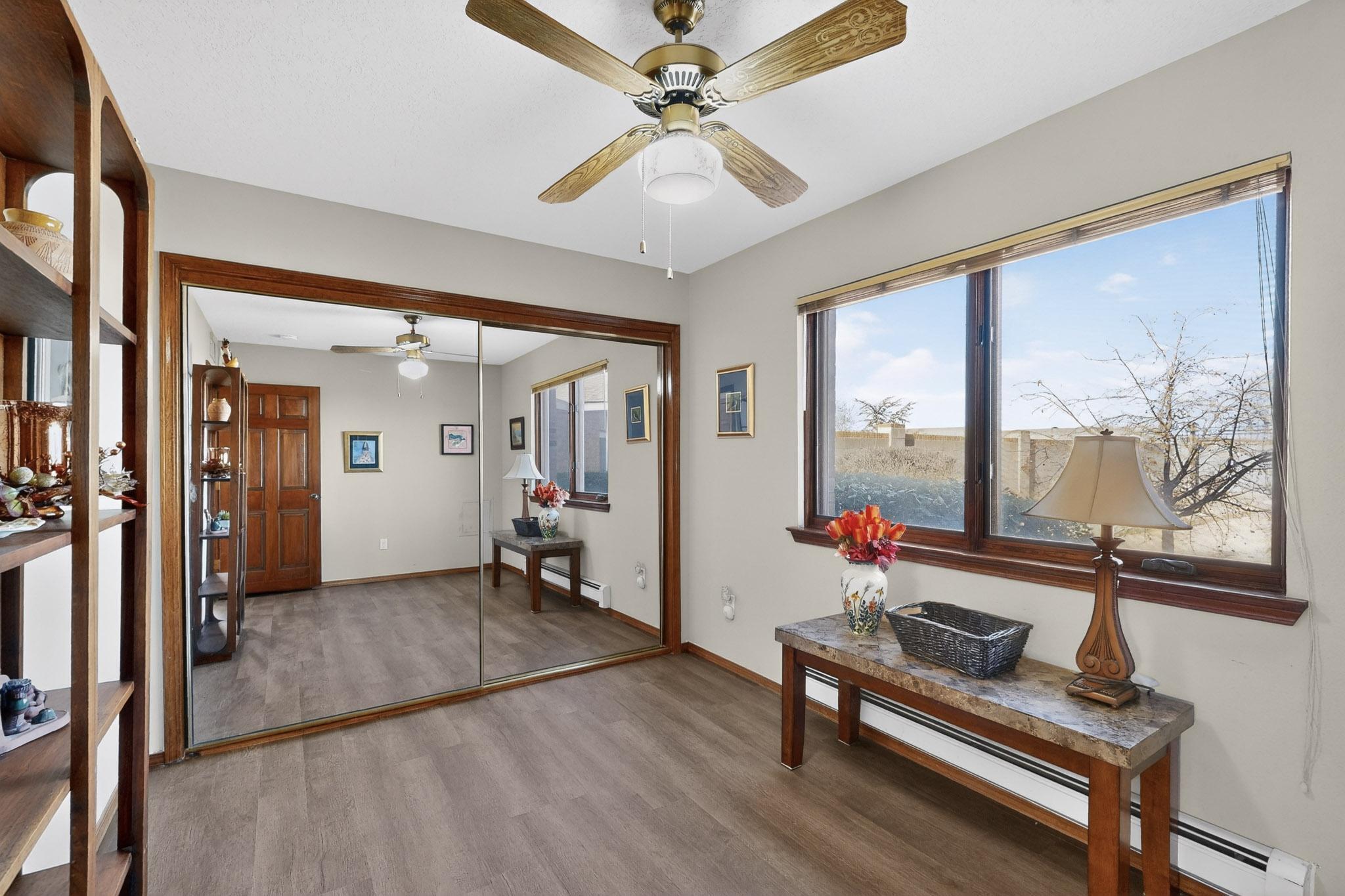 1323 Crestview Drive SW