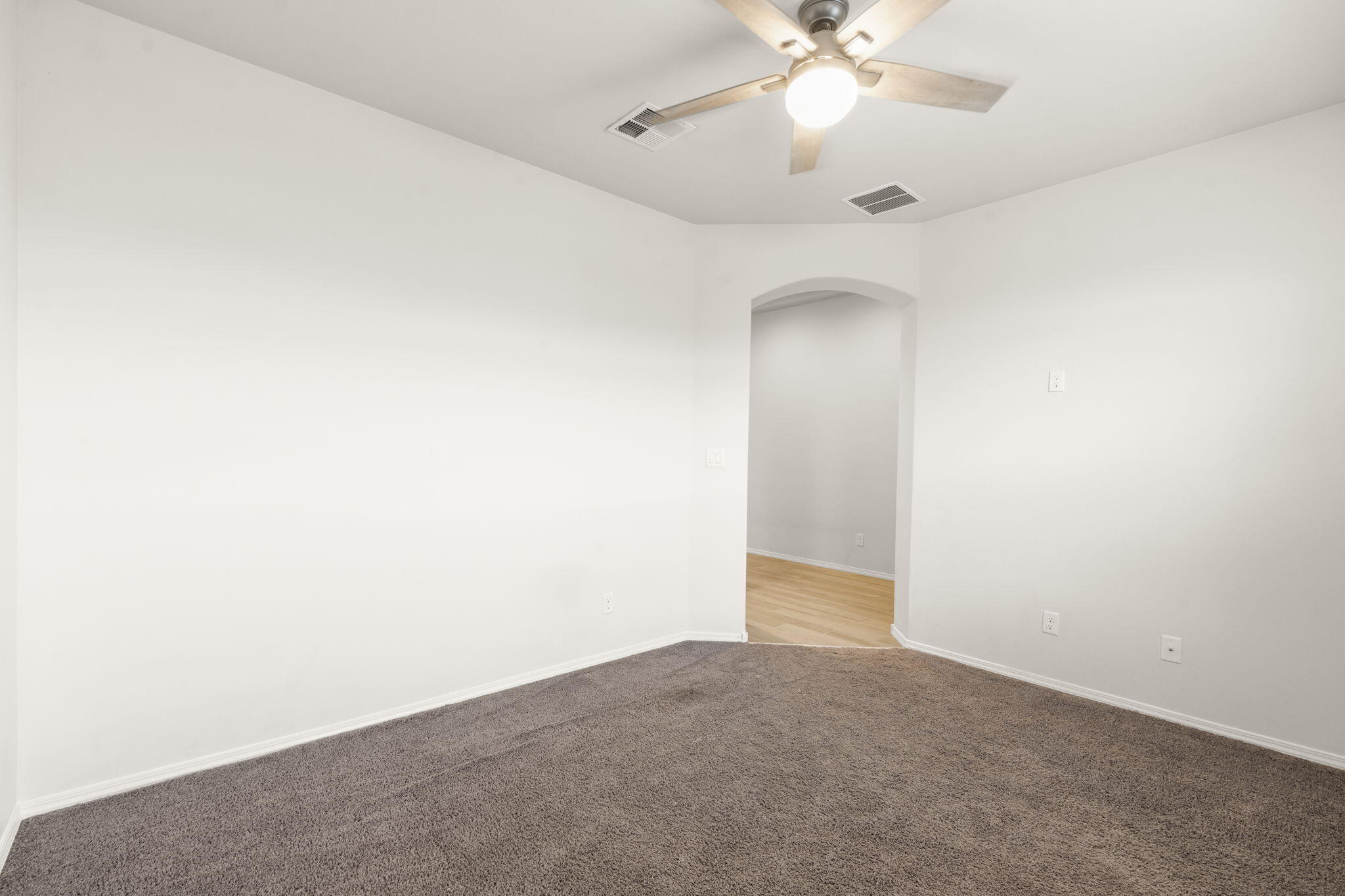 4113 Mountain Trail Loop NE