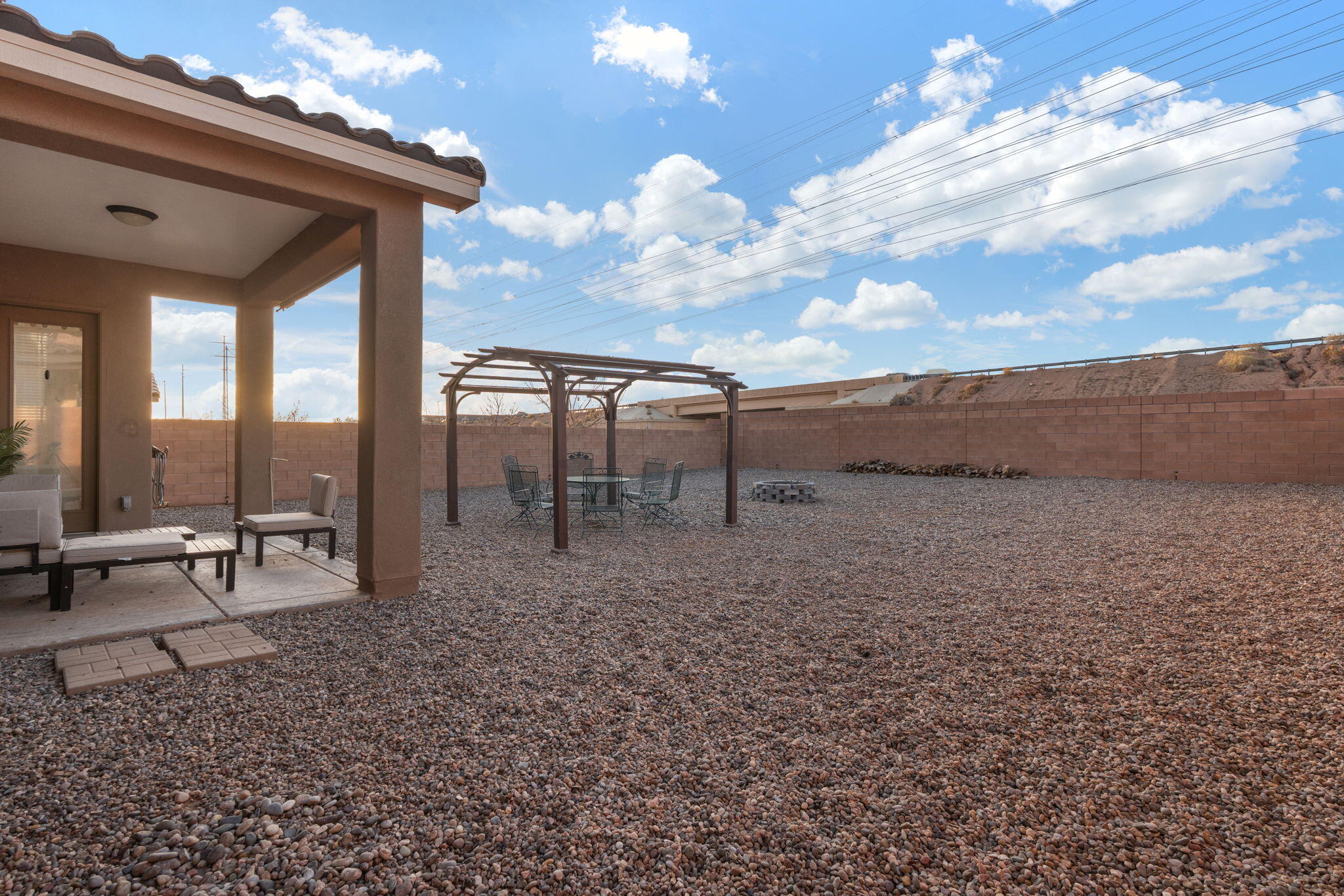 4113 Mountain Trail Loop NE