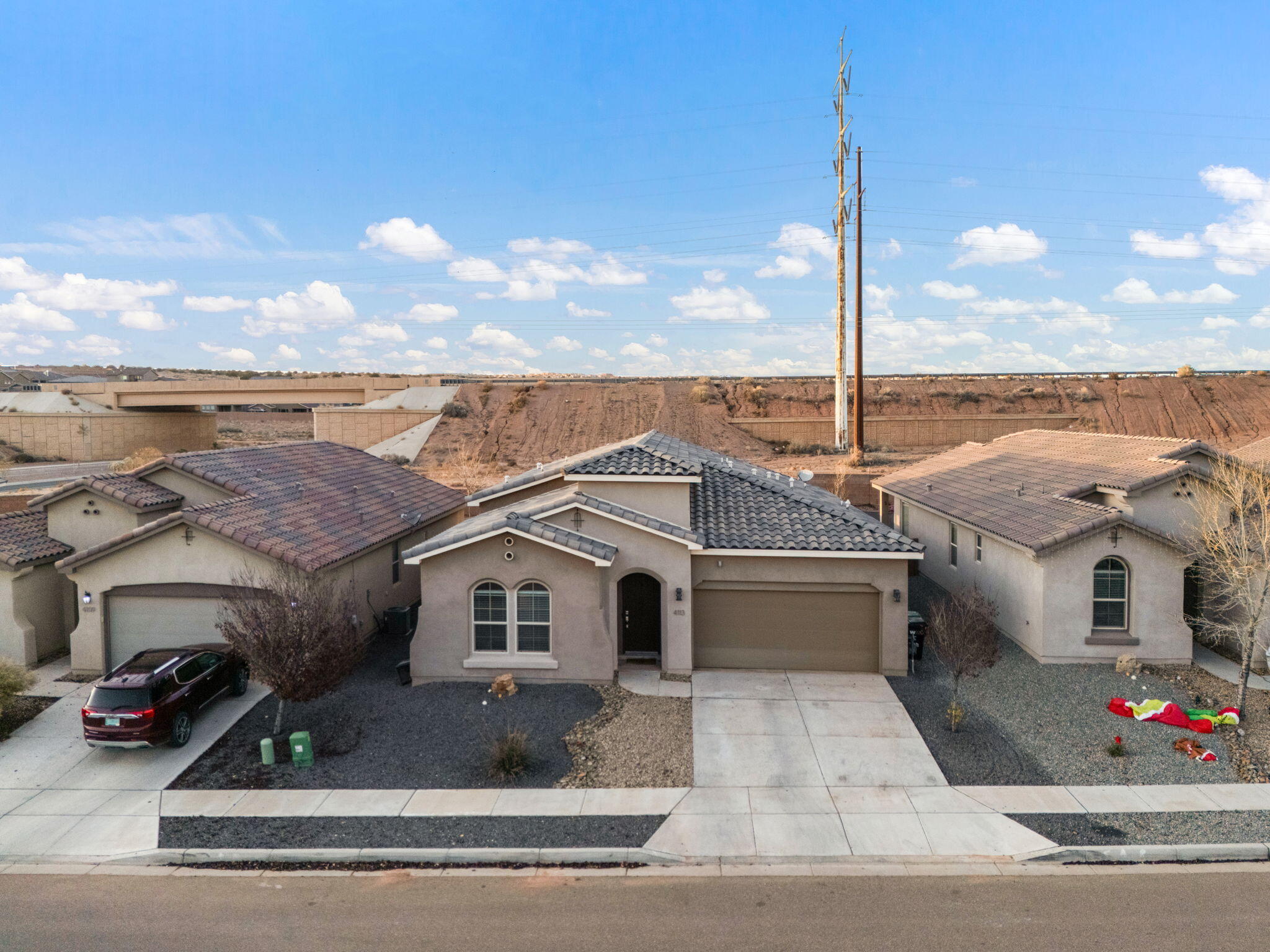 4113 Mountain Trail Loop NE