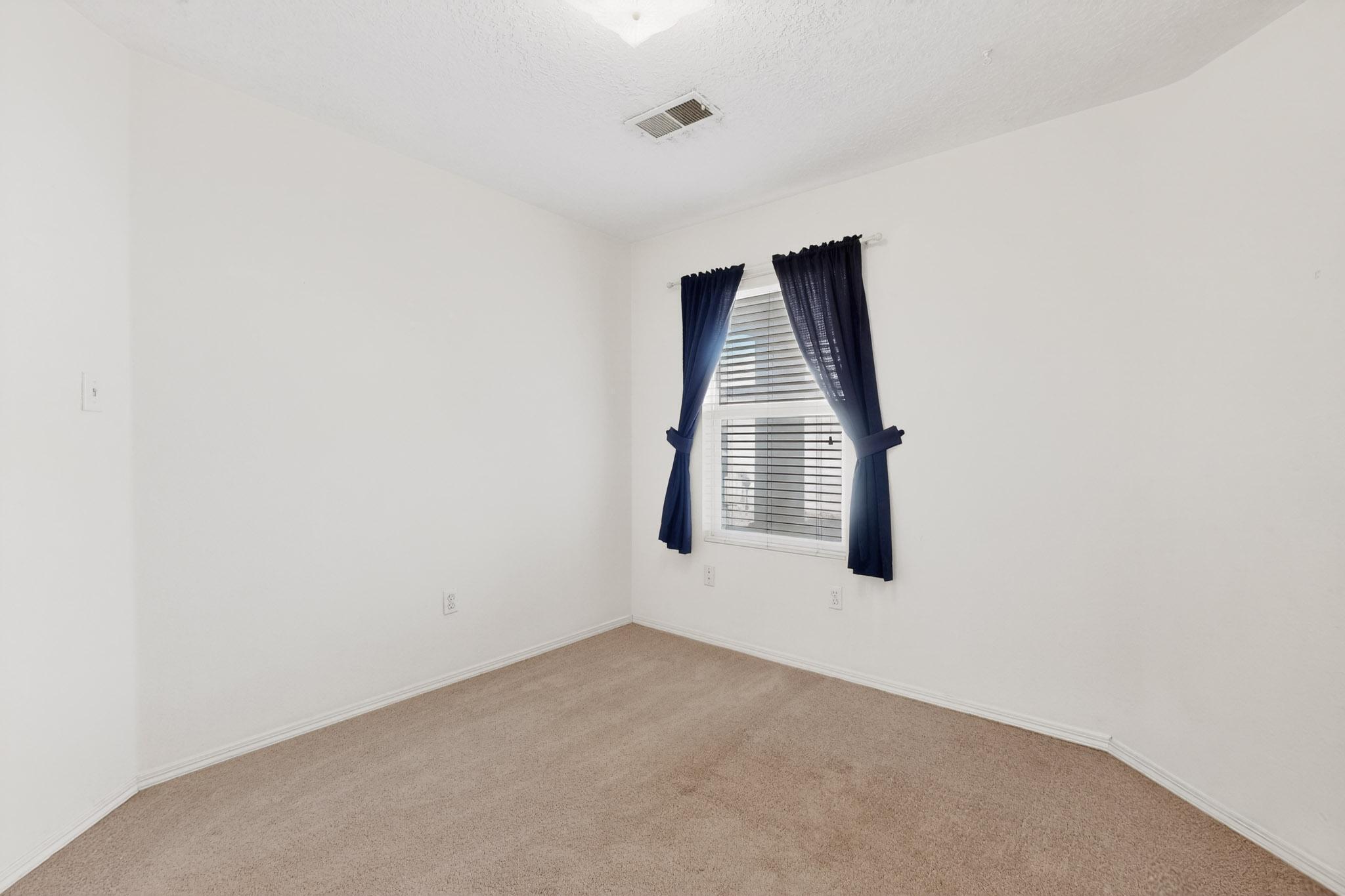 612 Glacier Bay Place SE