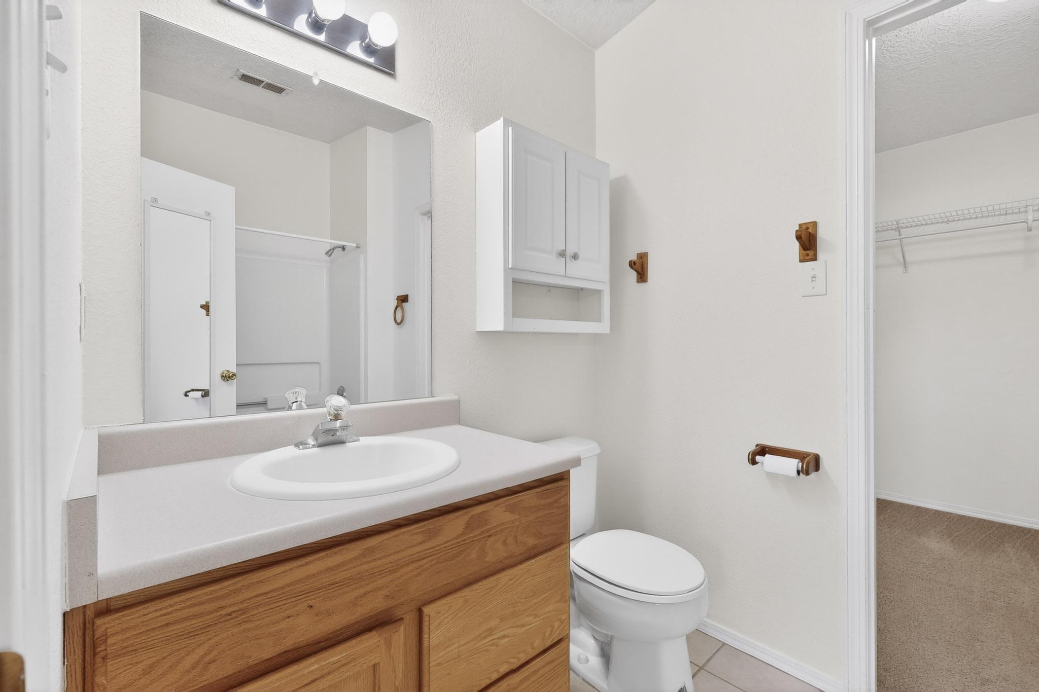 612 Glacier Bay Place SE