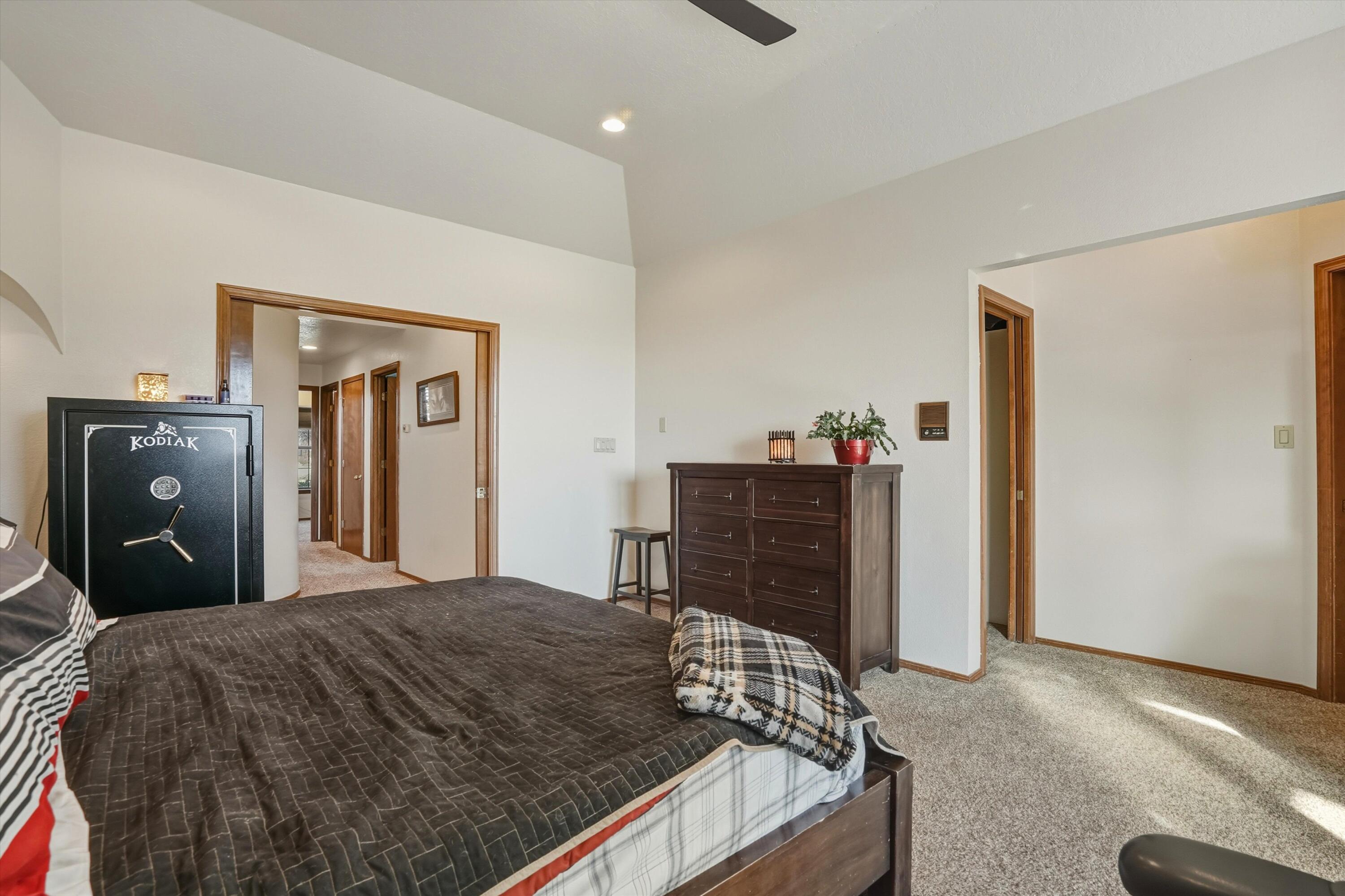 500 Nicklaus Drive SE