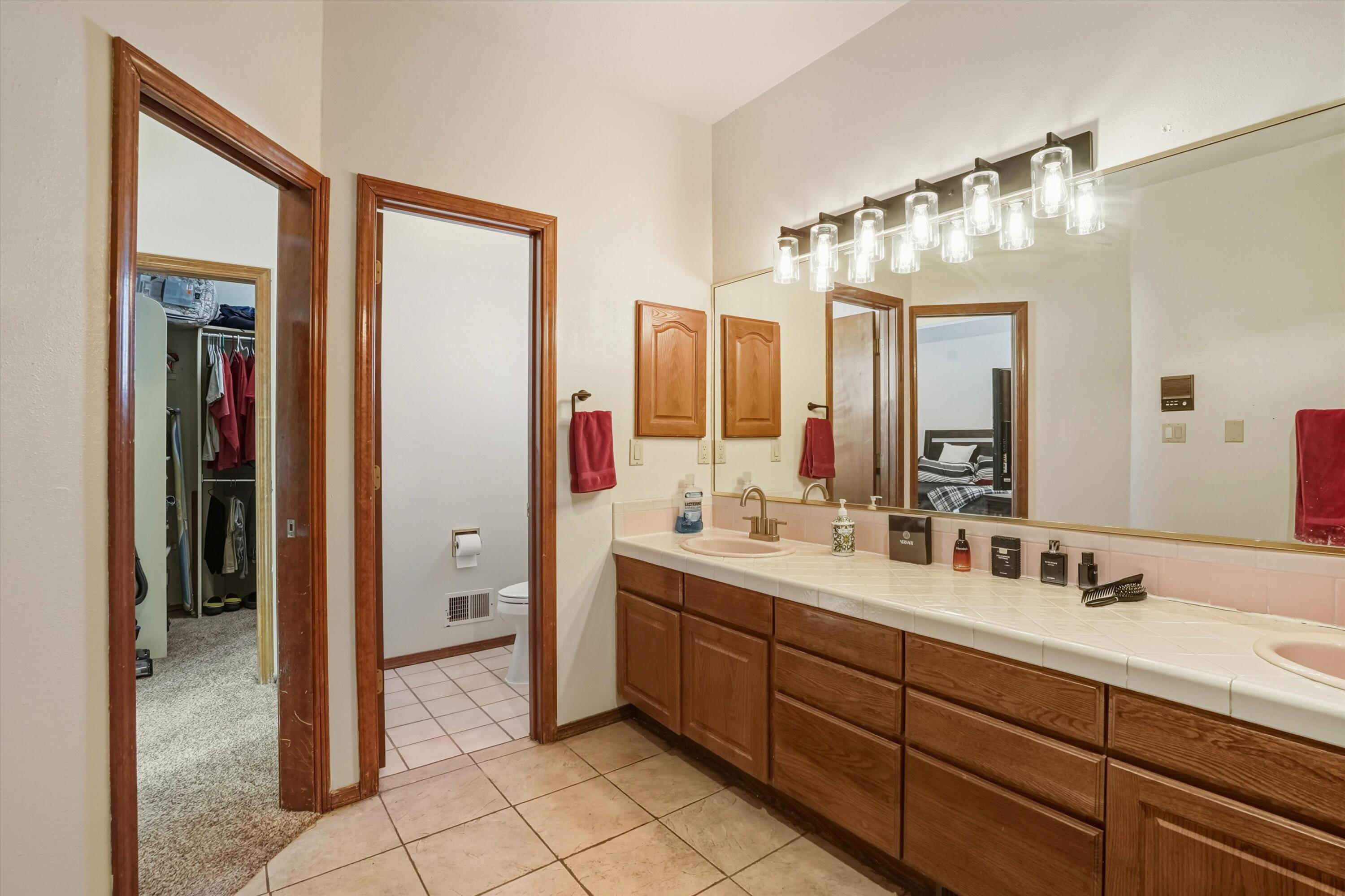 500 Nicklaus Drive SE