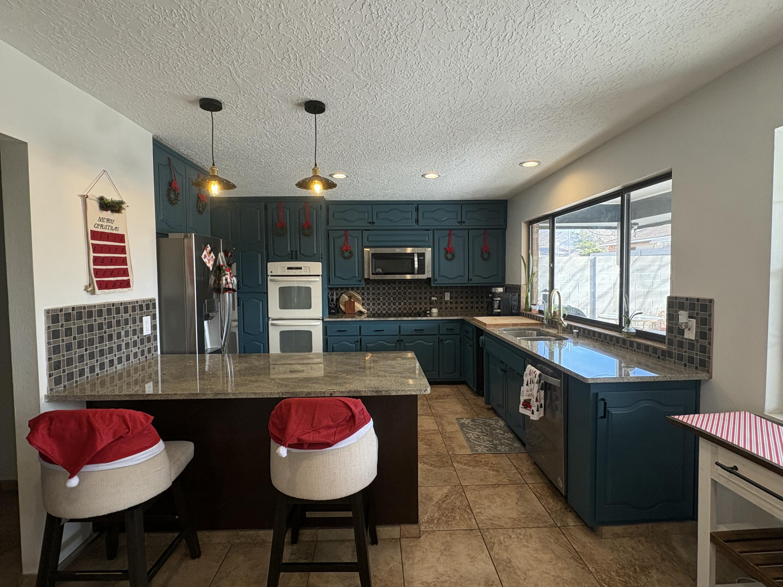 8900 CAMINITO Drive NE