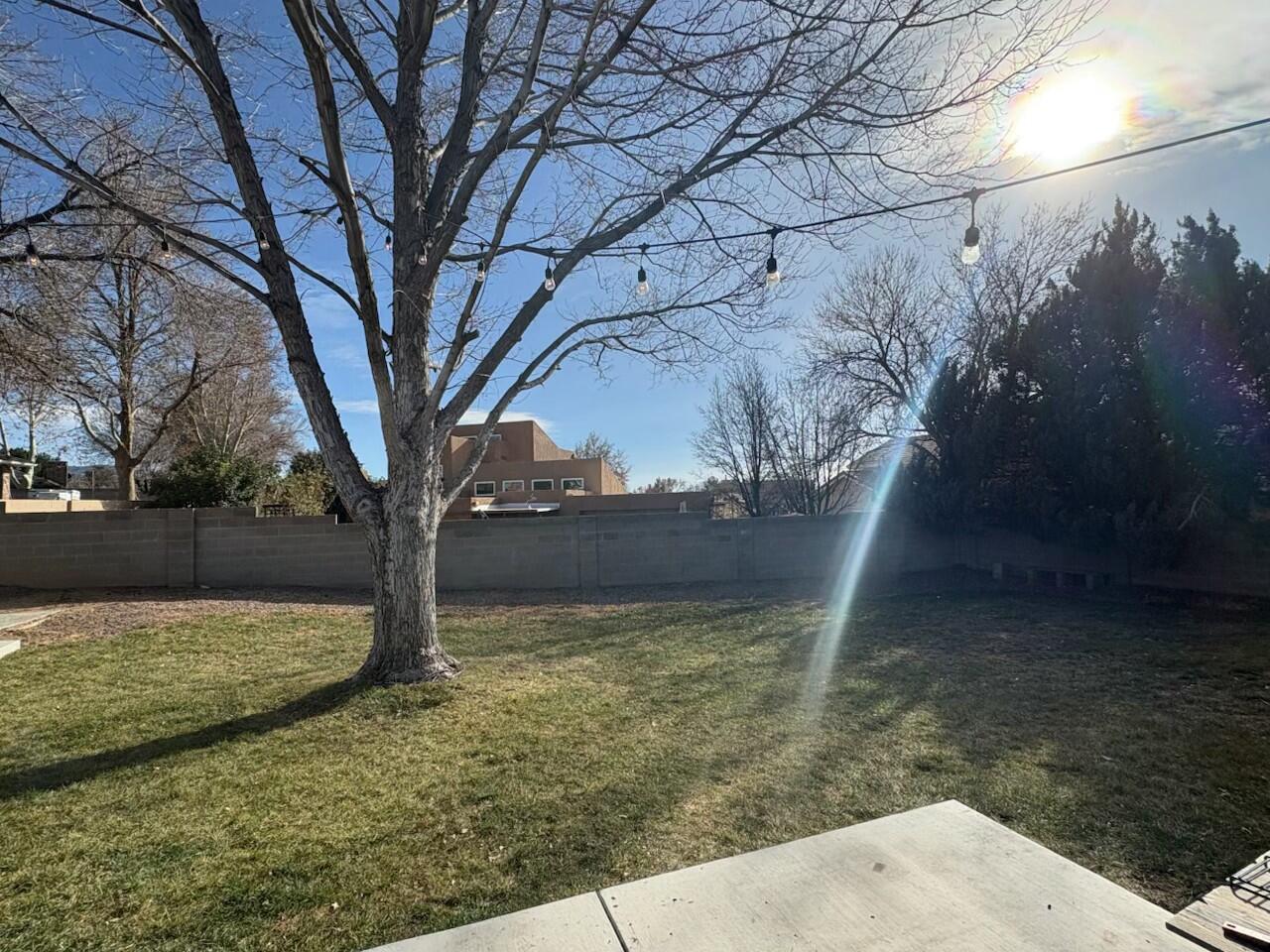 8900 CAMINITO Drive NE