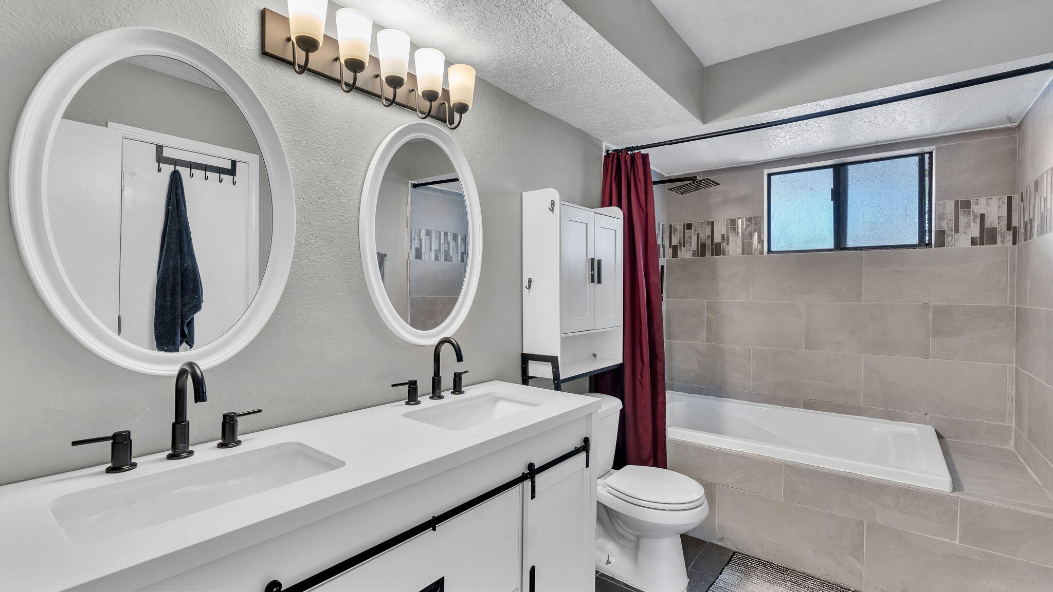 7232 Bobwhite Lane NE