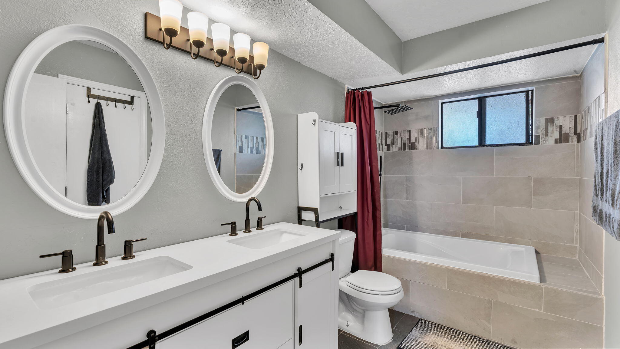 7232 Bobwhite Lane NE