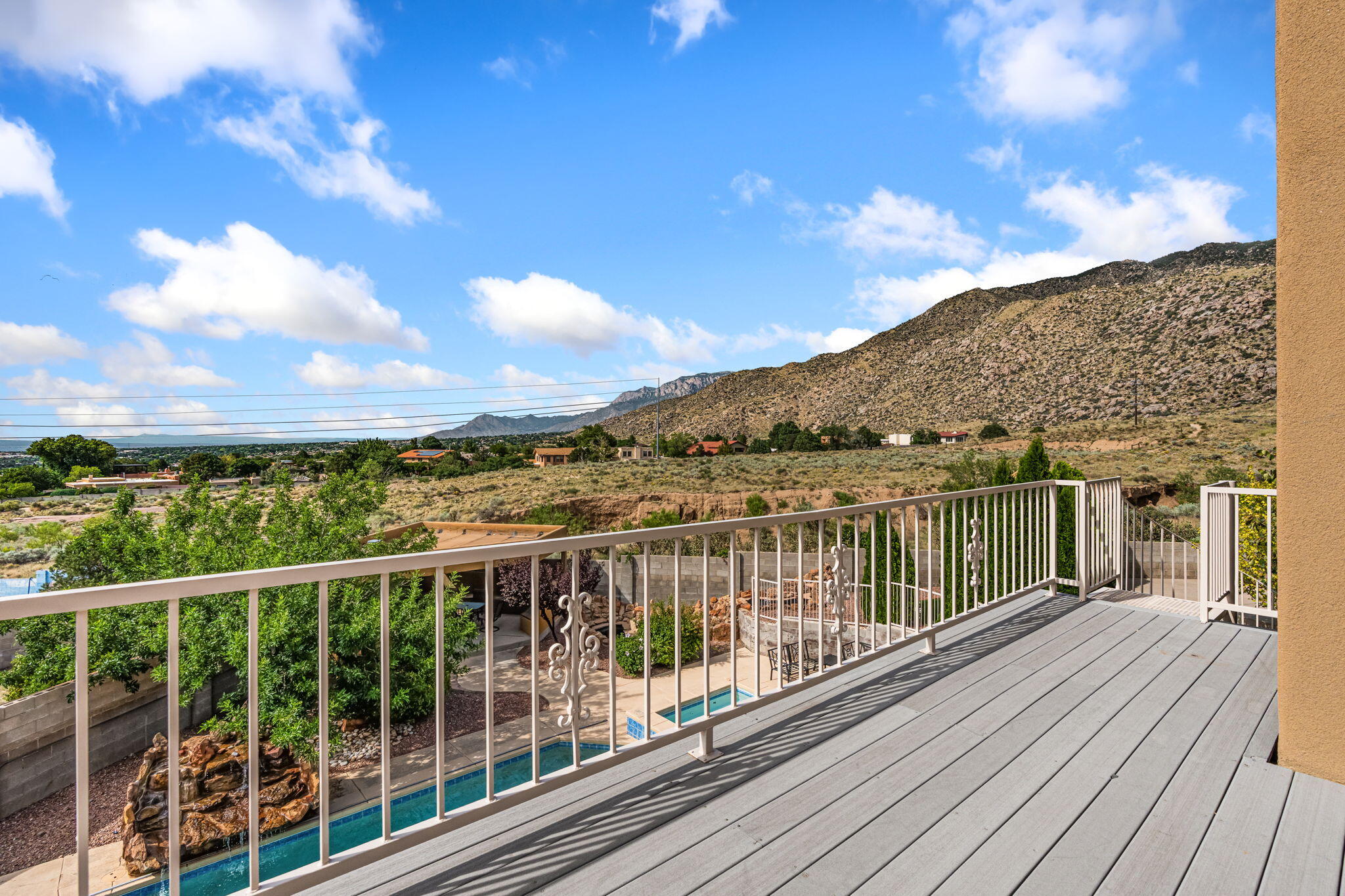 1809 Archuleta Drive NE