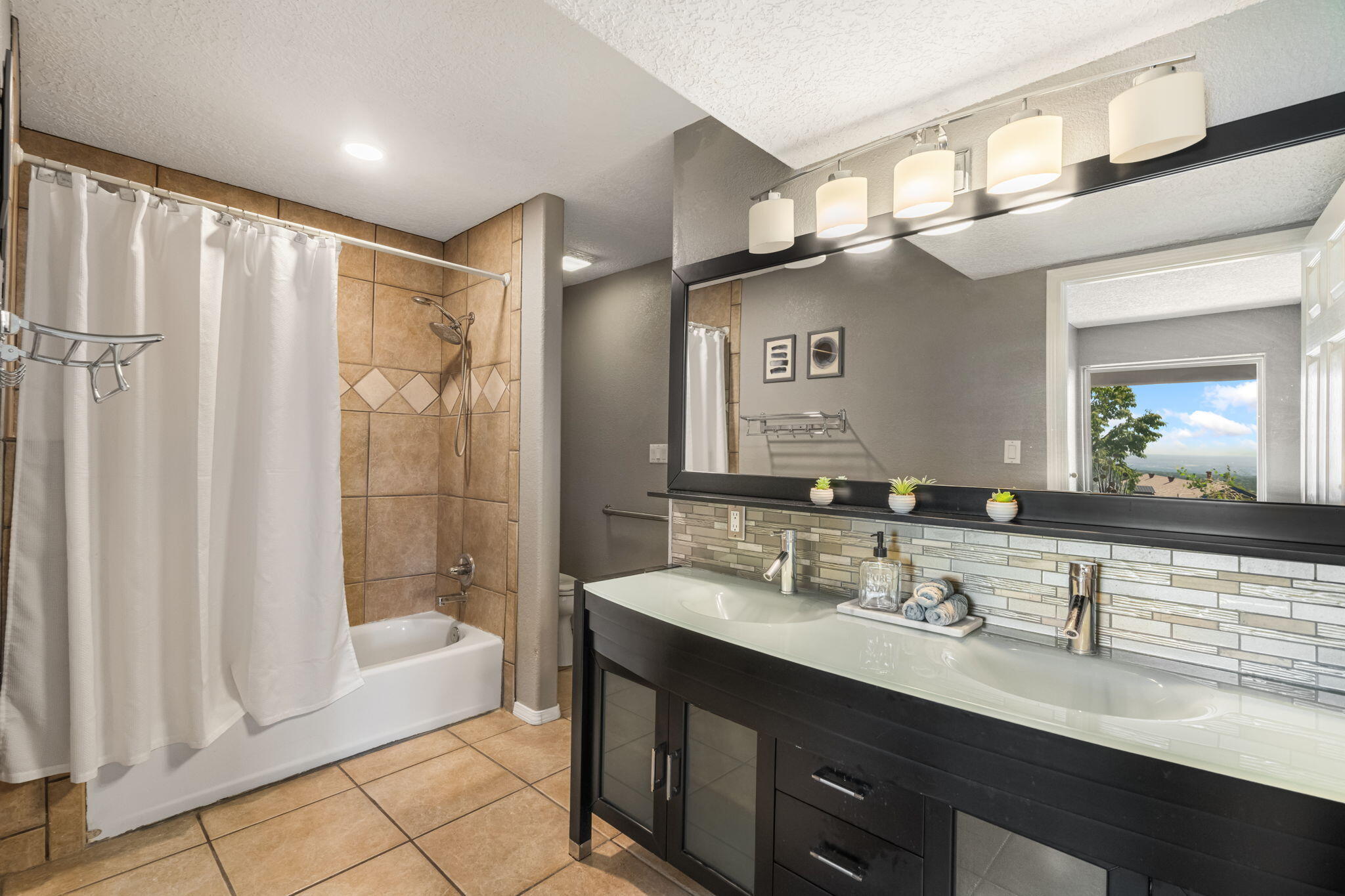 1809 Archuleta Drive NE