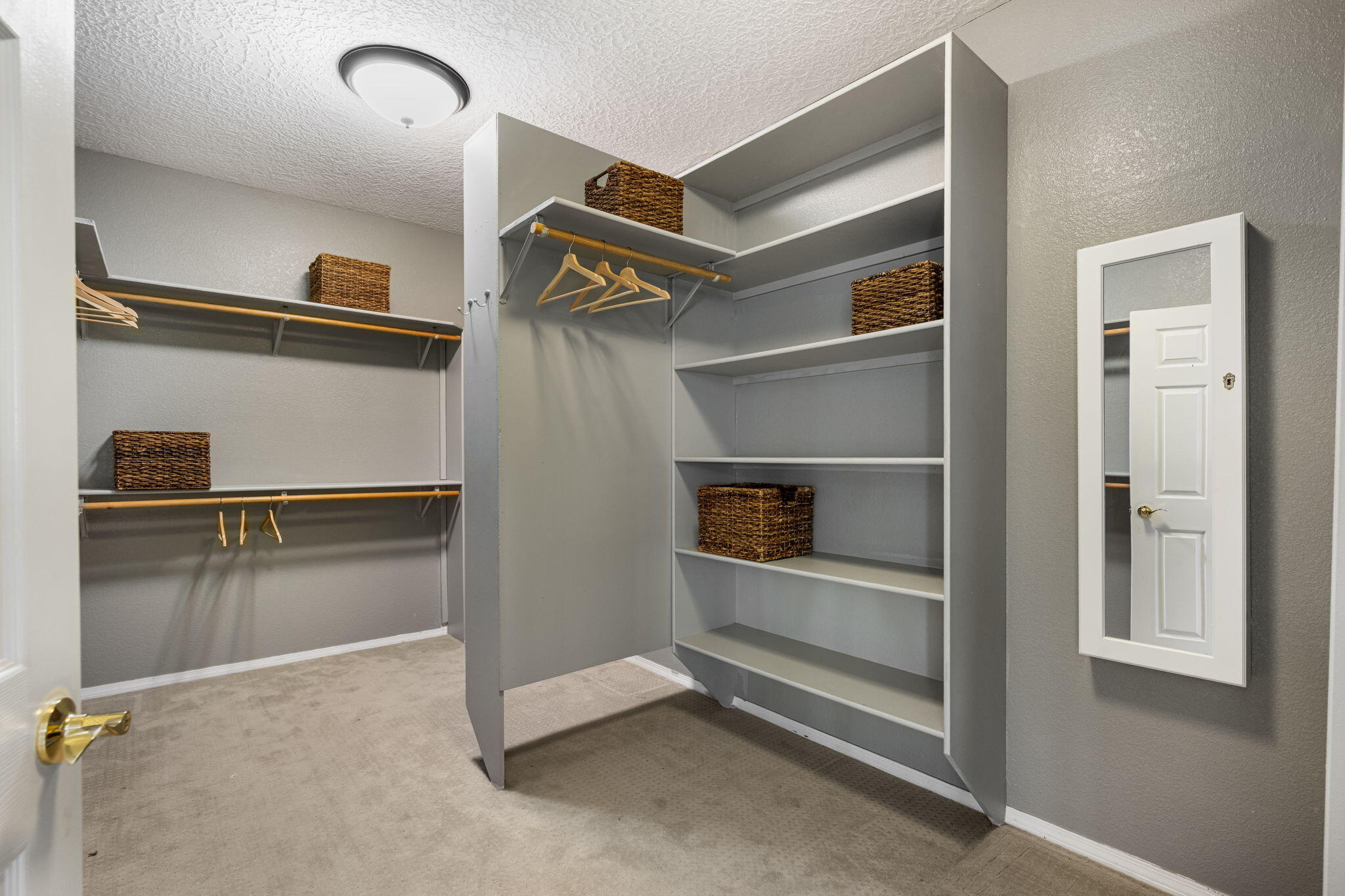 1809 Archuleta Drive NE