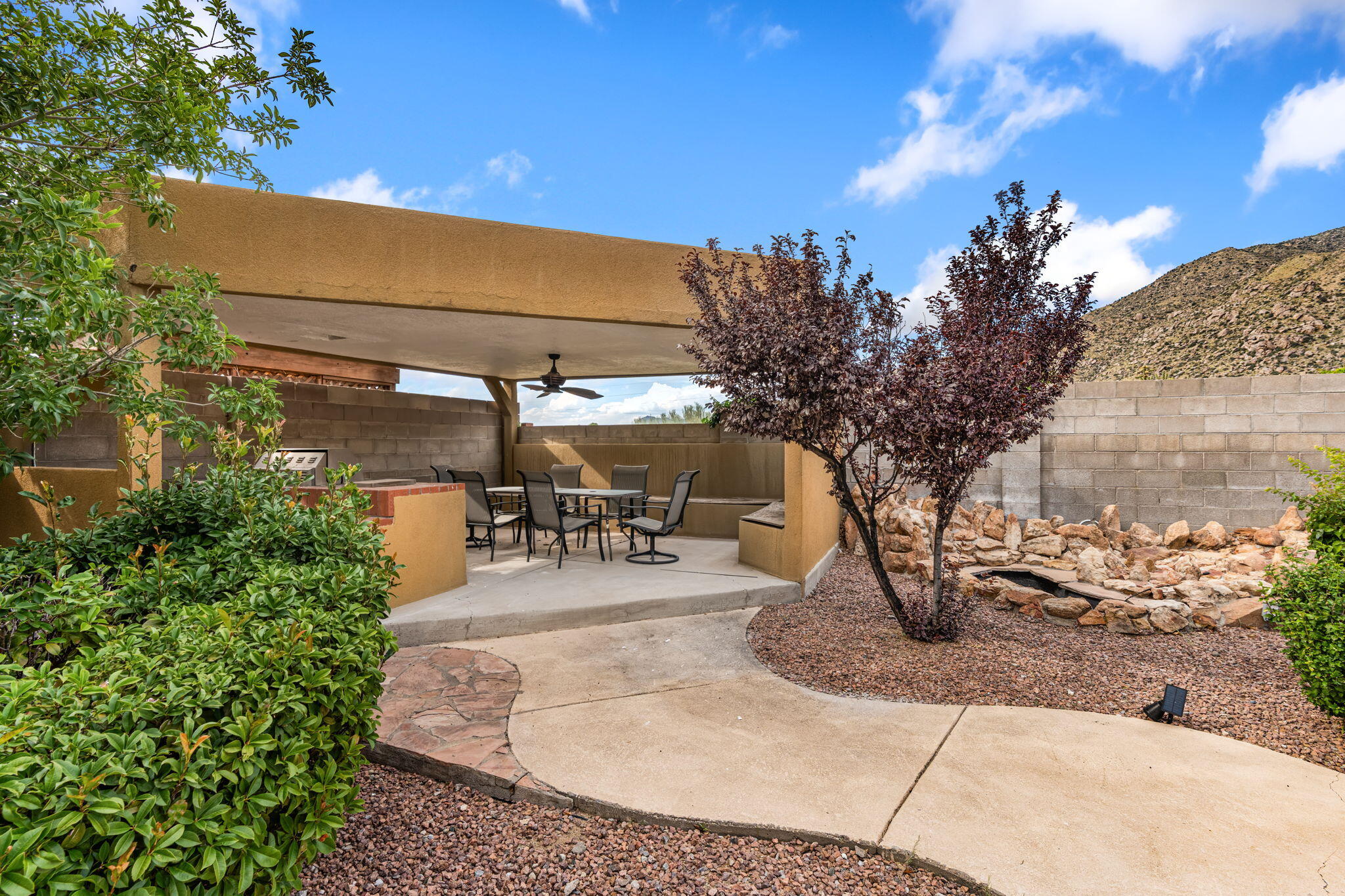 1809 Archuleta Drive NE