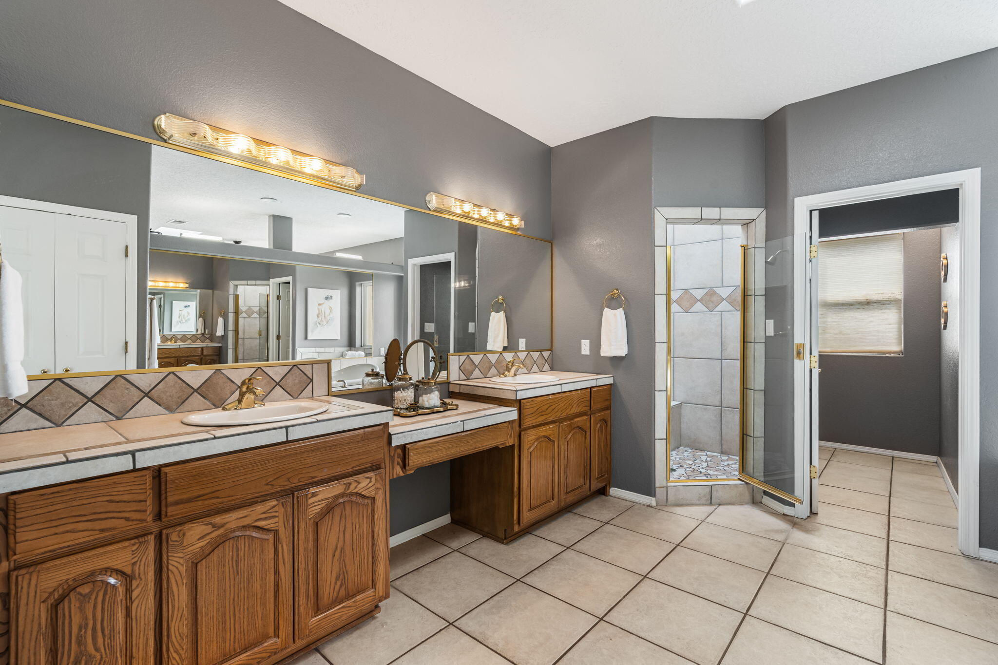 1809 Archuleta Drive NE