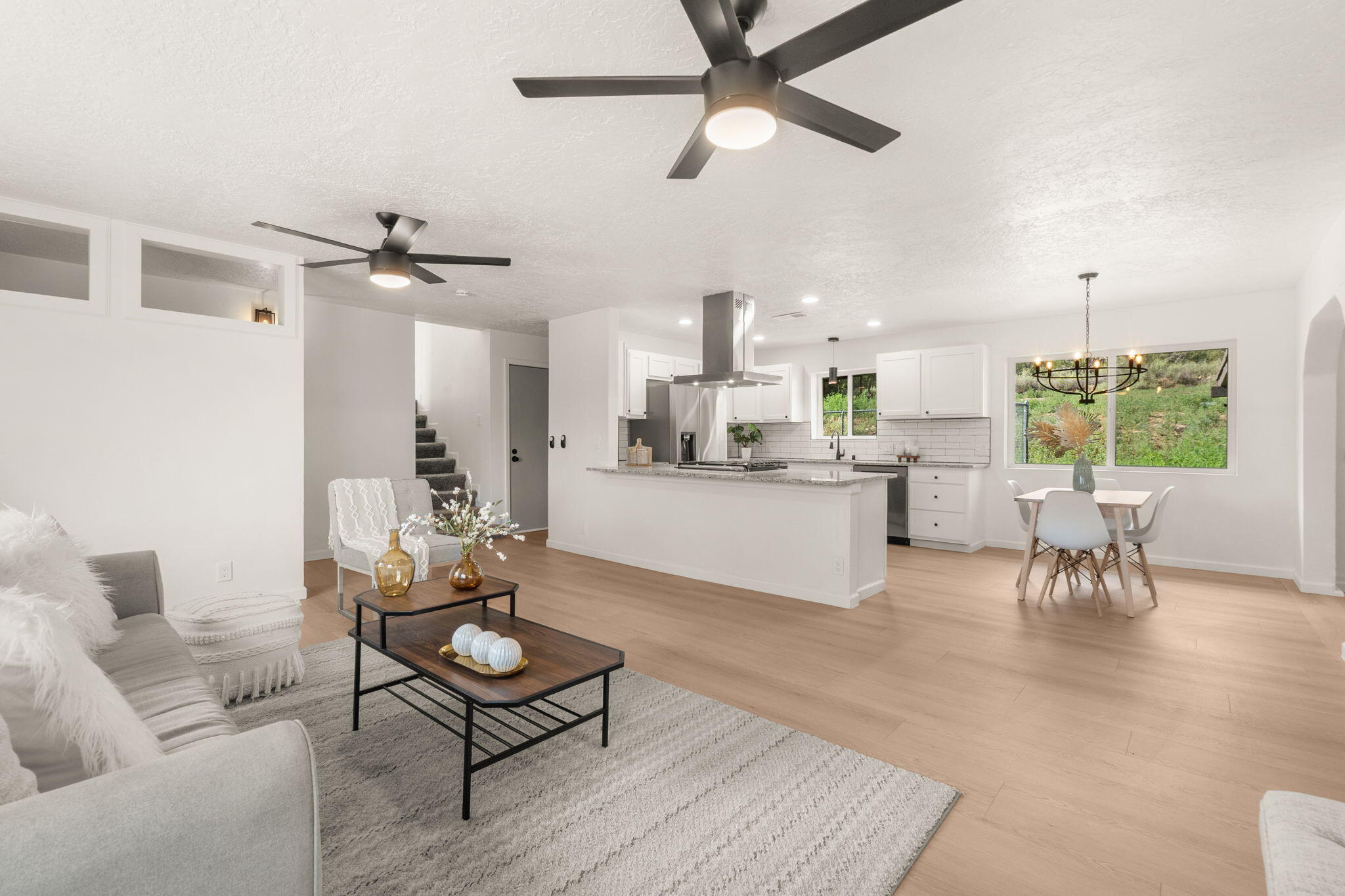 145 Rincon Lp Road