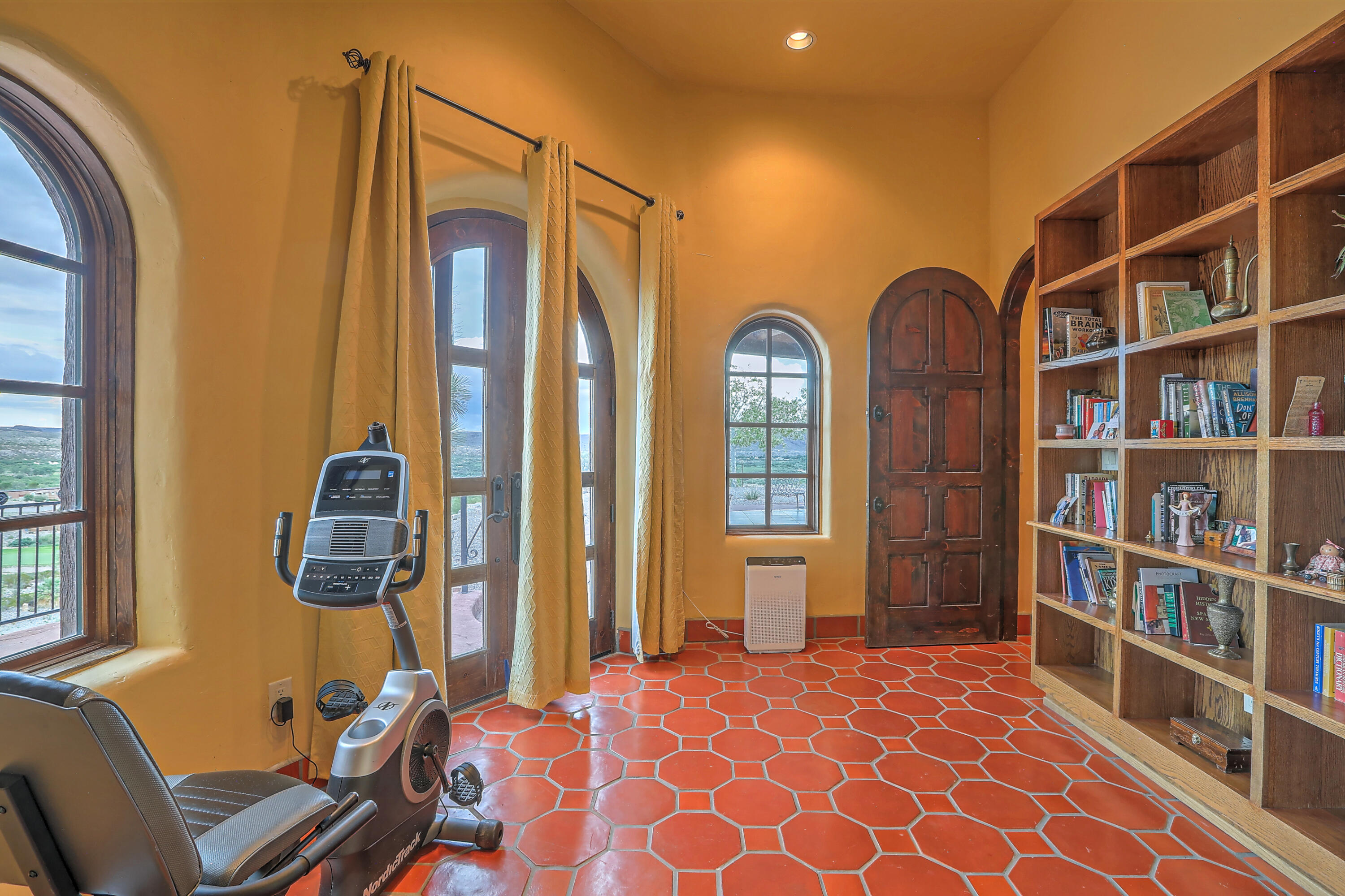 109 Canon Del Luna Road