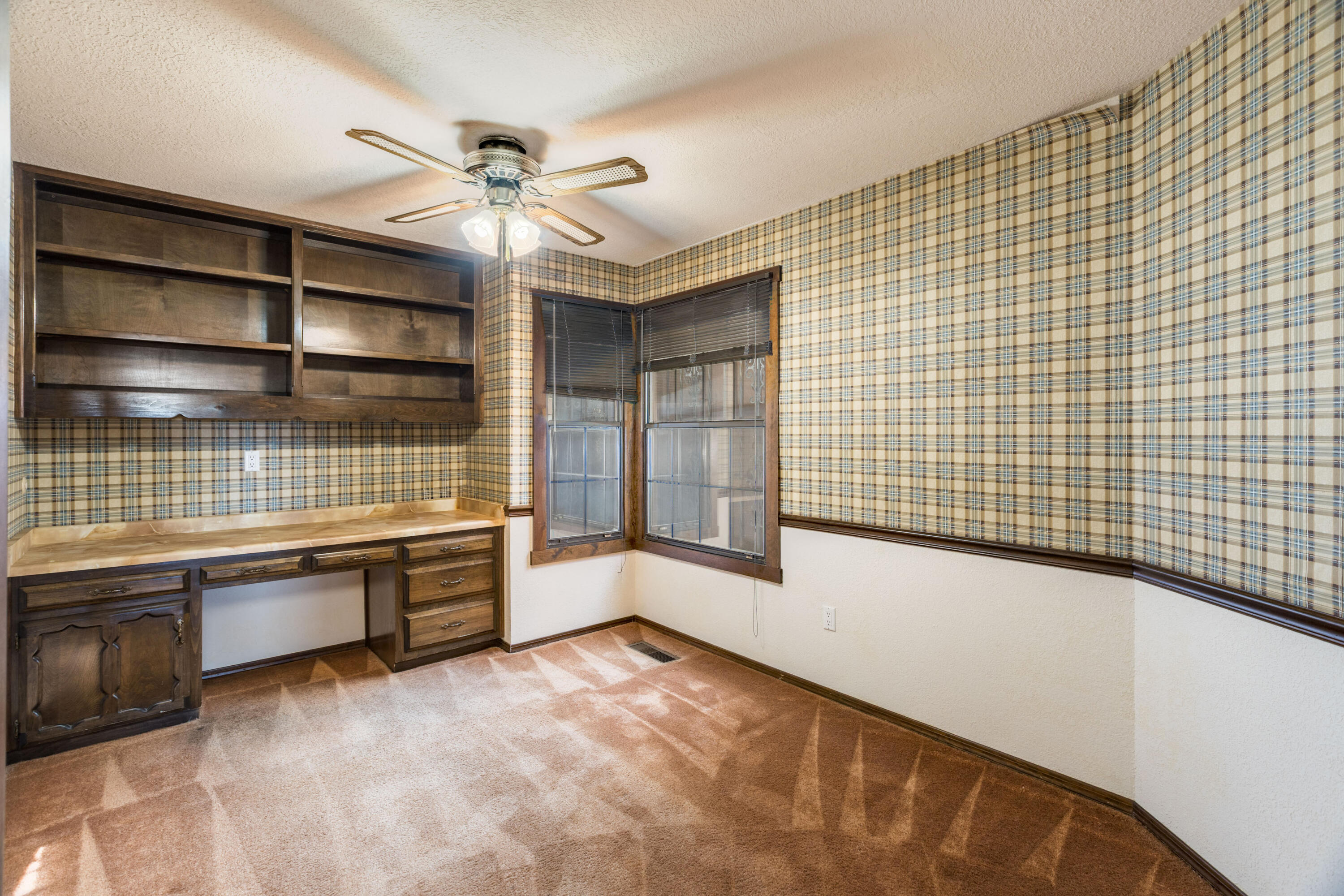 6329 Antares Road NE