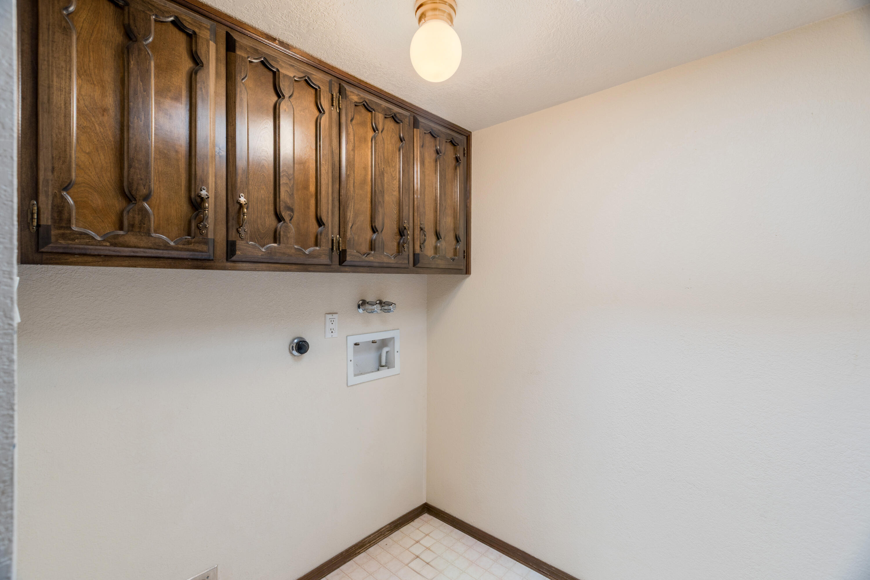 6329 Antares Road NE