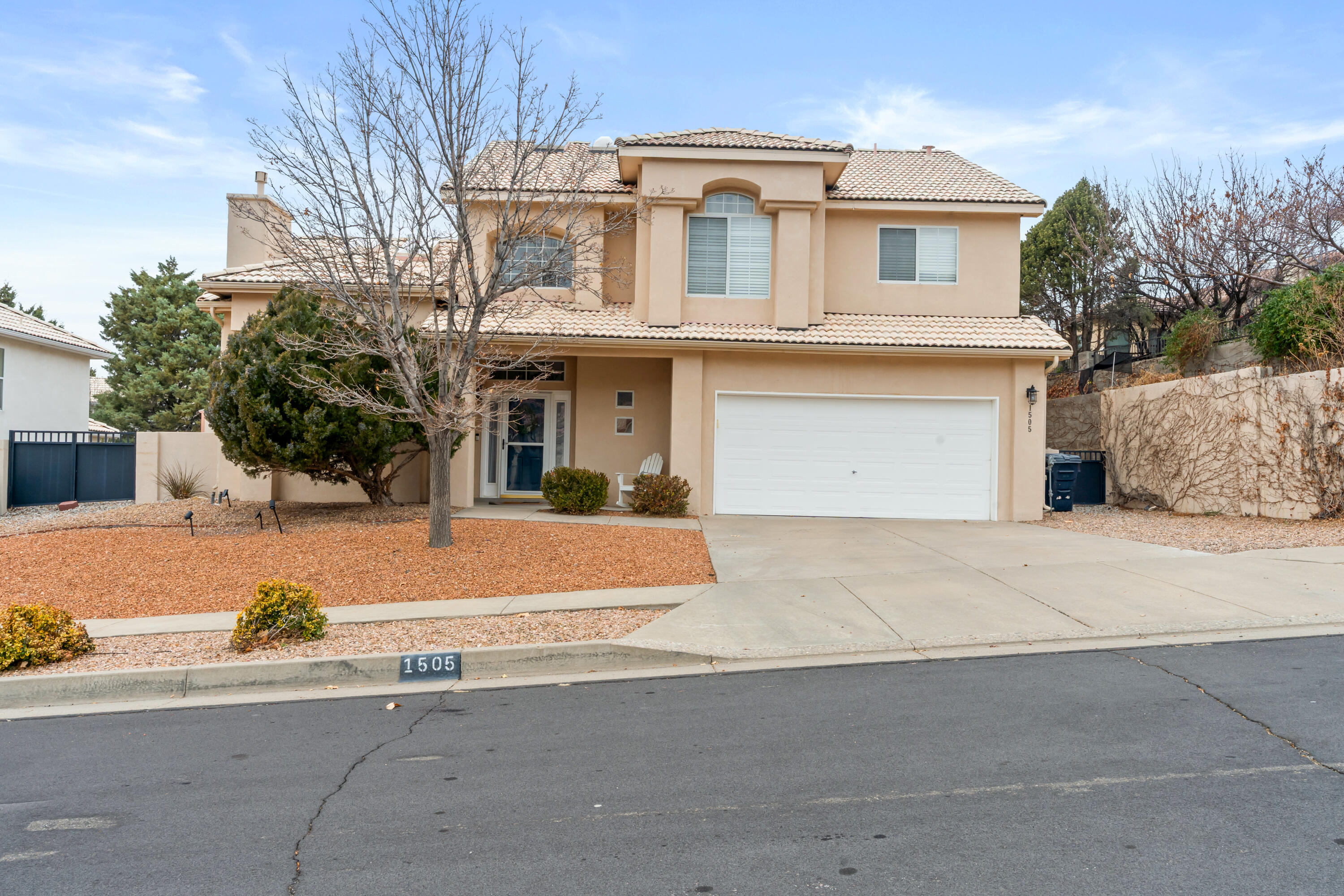 1505 Caballo Canyon Drive NE