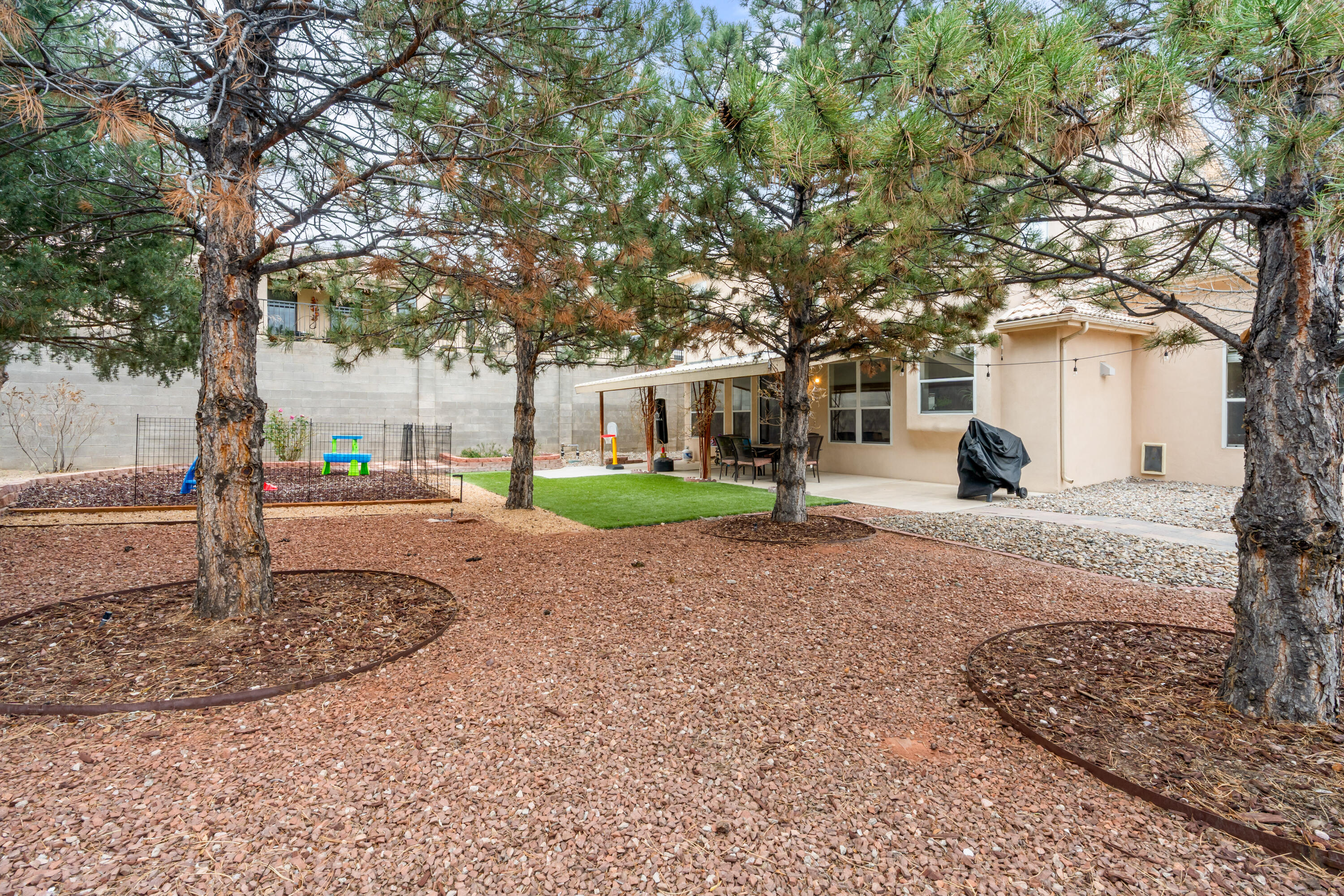 1505 Caballo Canyon Drive NE