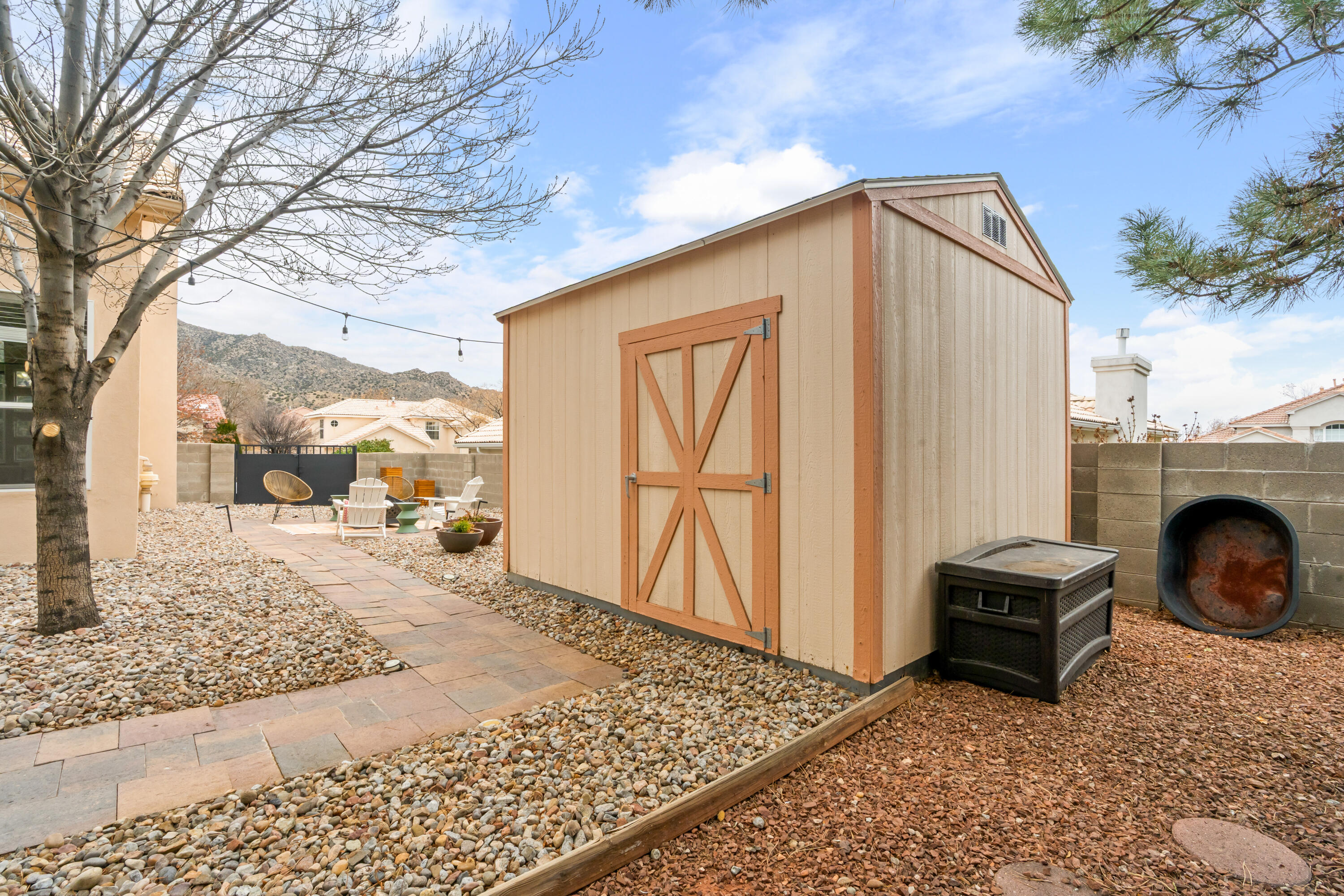 1505 Caballo Canyon Drive NE