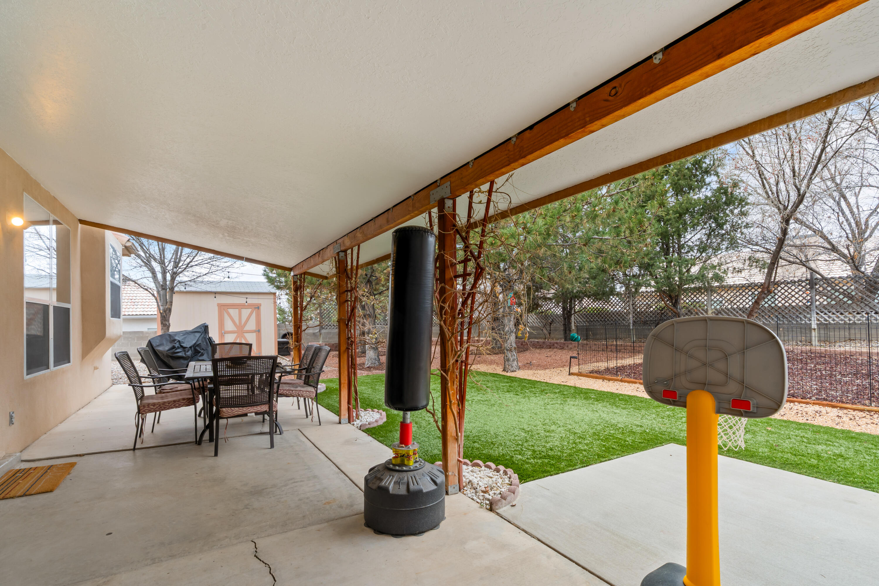 1505 Caballo Canyon Drive NE