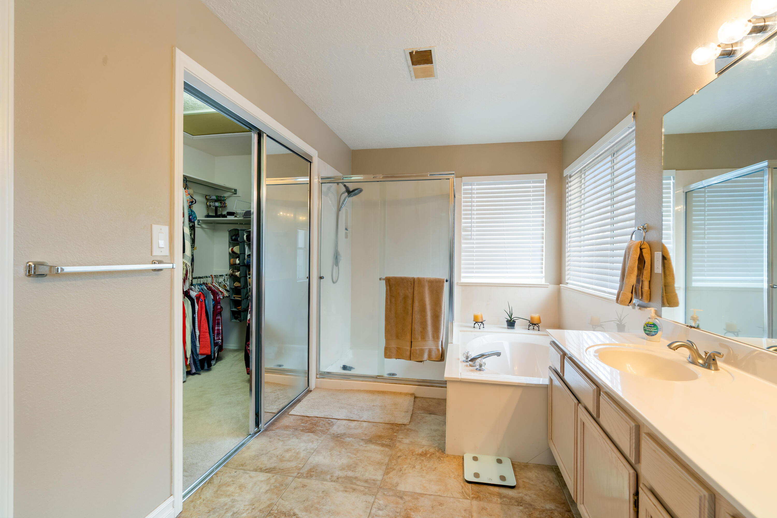 1505 Caballo Canyon Drive NE